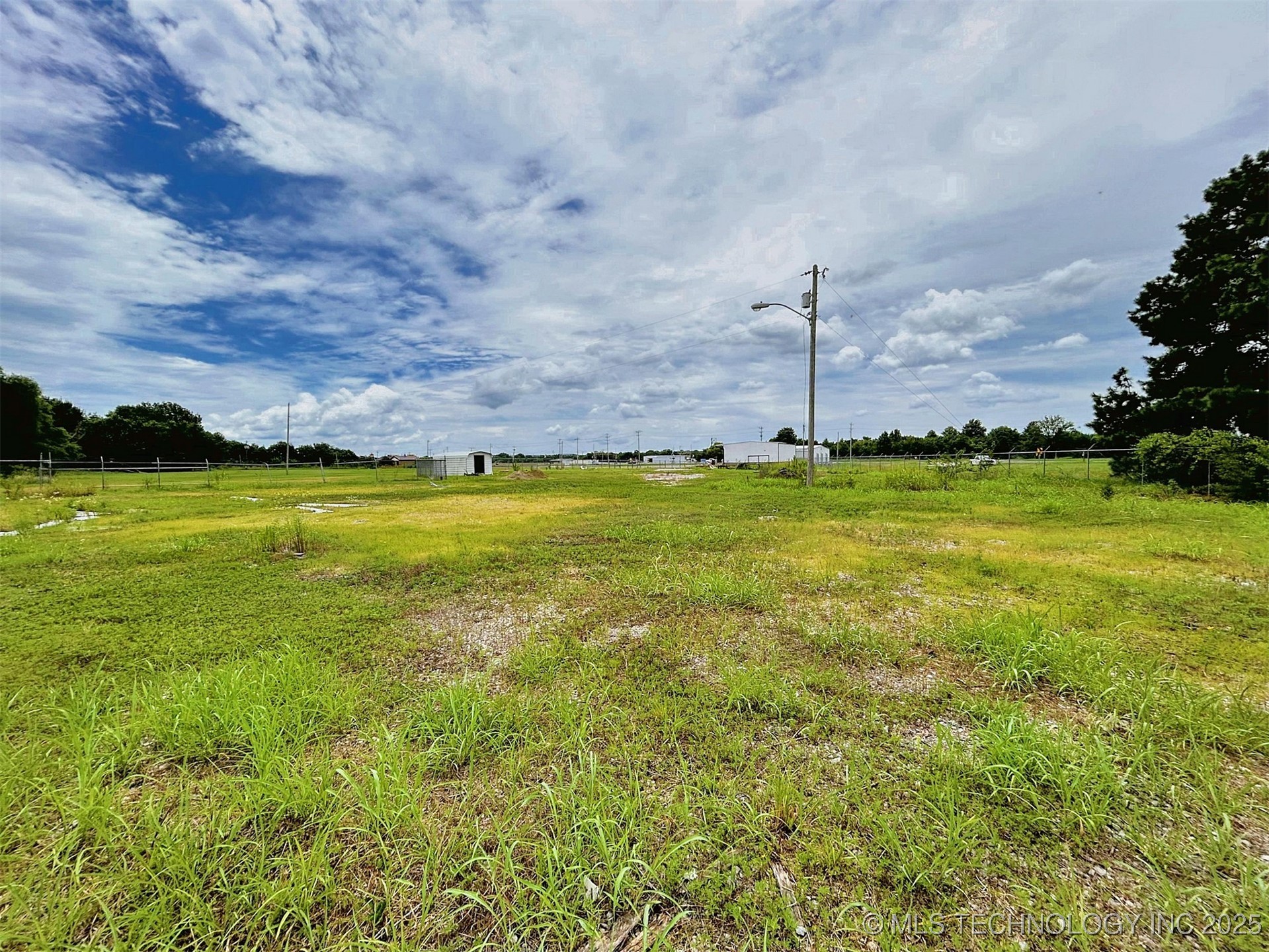 120 W Peak Boulevard Property Photo 34