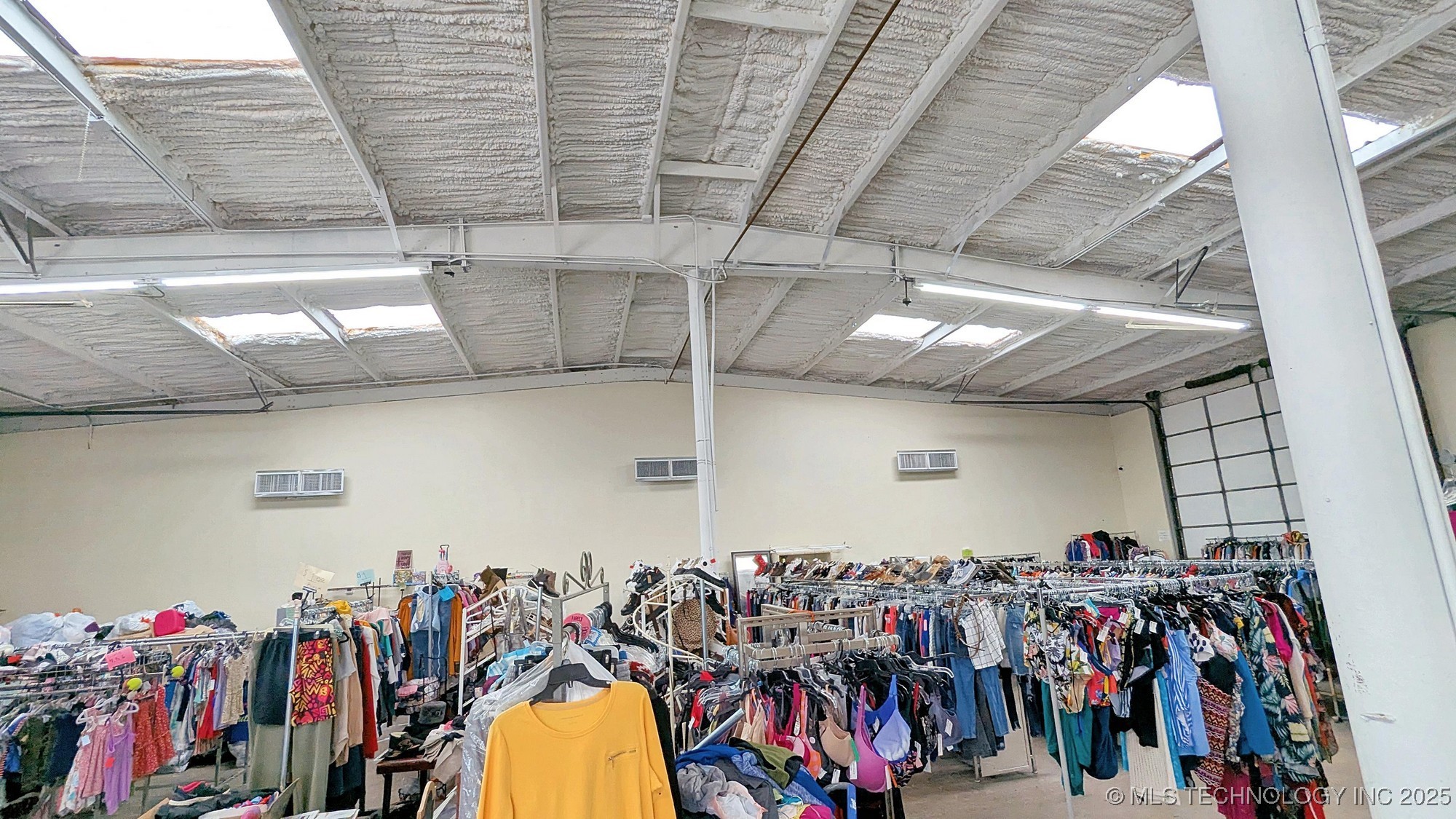 120 W Peak Boulevard Property Photo 42