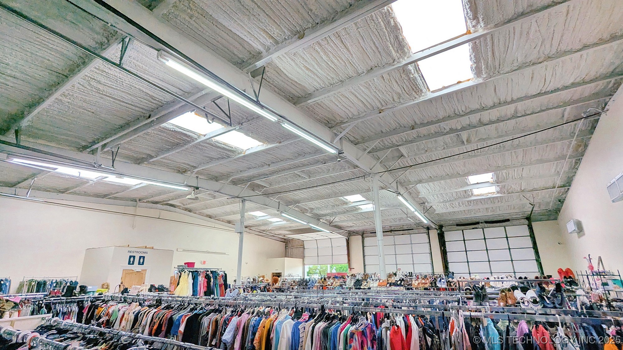 120 W Peak Boulevard Property Photo 43