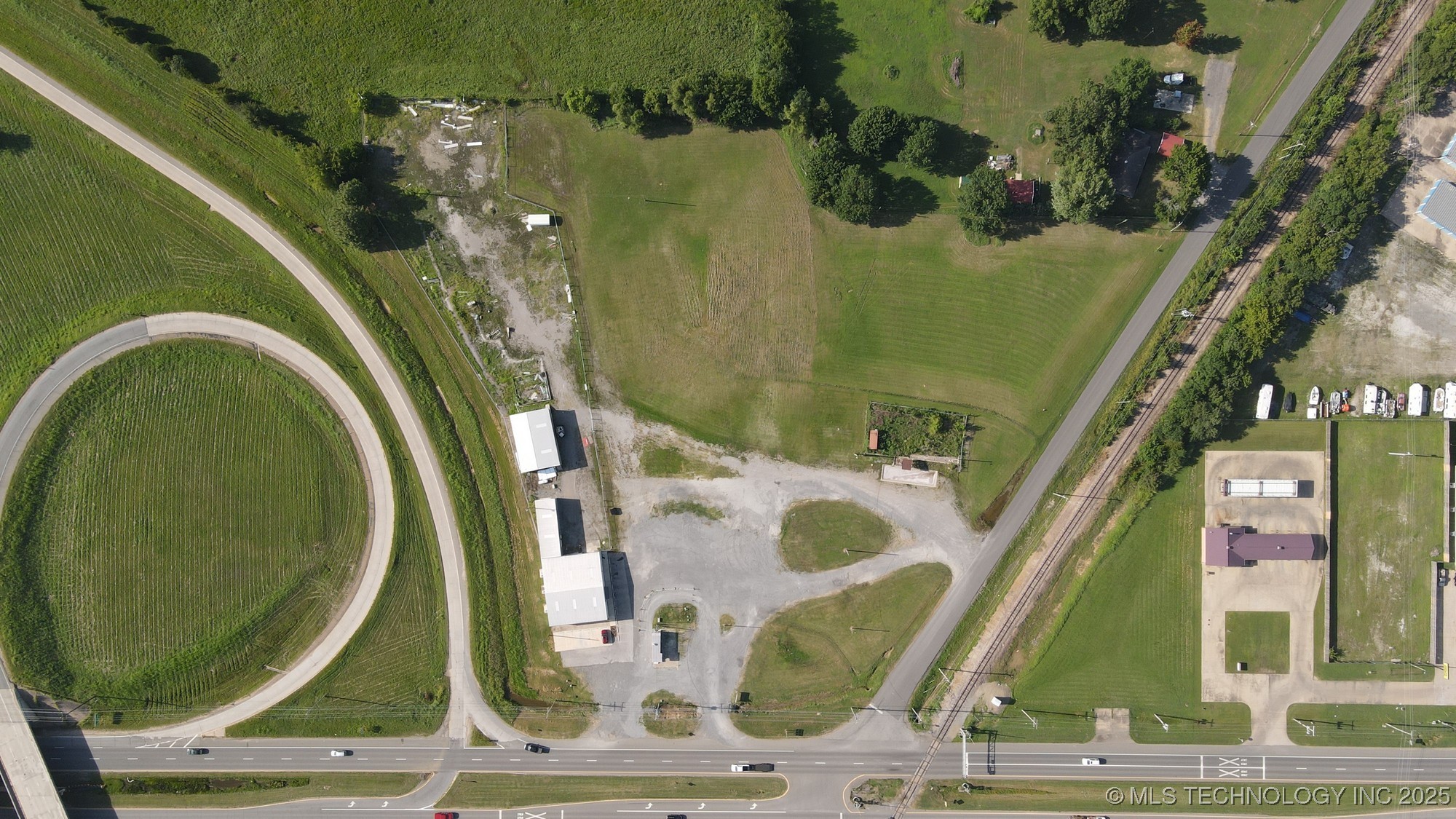 120 W Peak Boulevard Property Photo 49