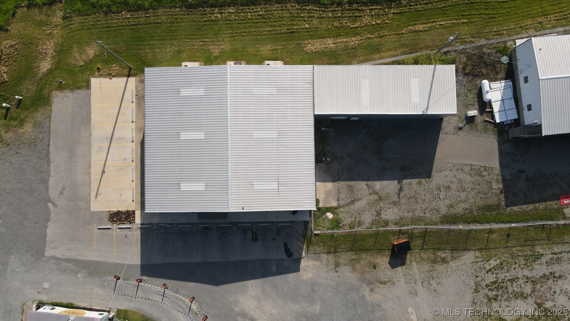 120 W Peak Boulevard Property Photo 73