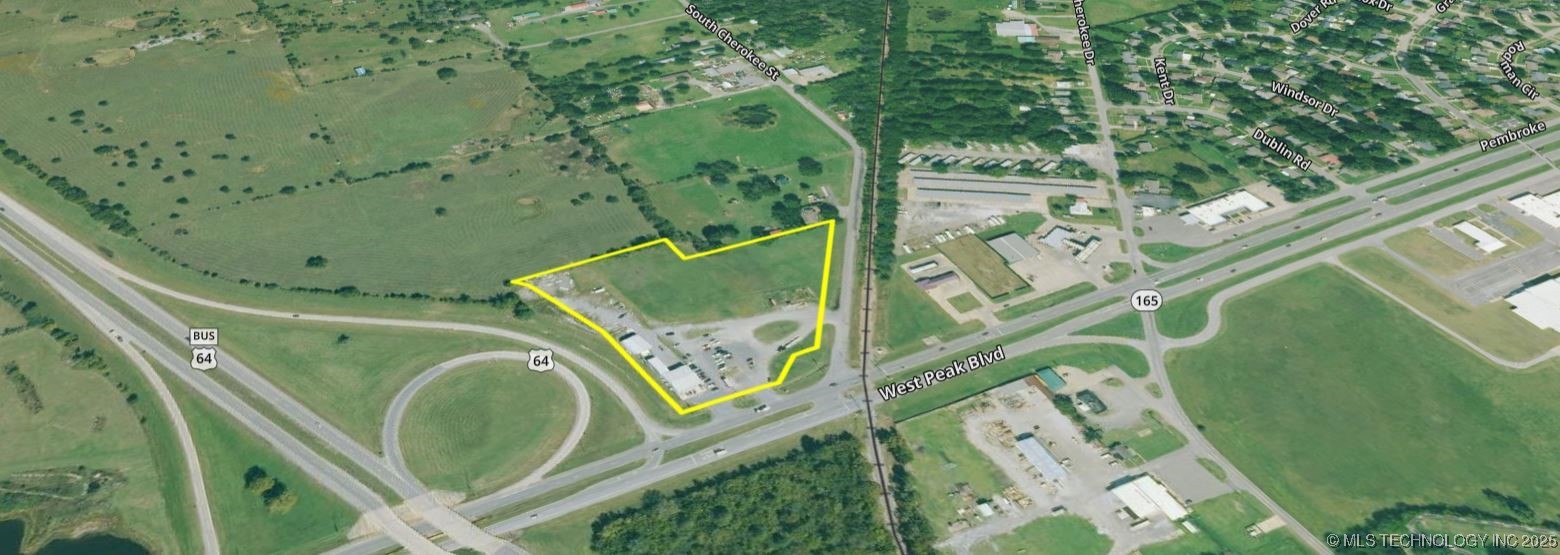 120 W Peak Boulevard Property Photo 79