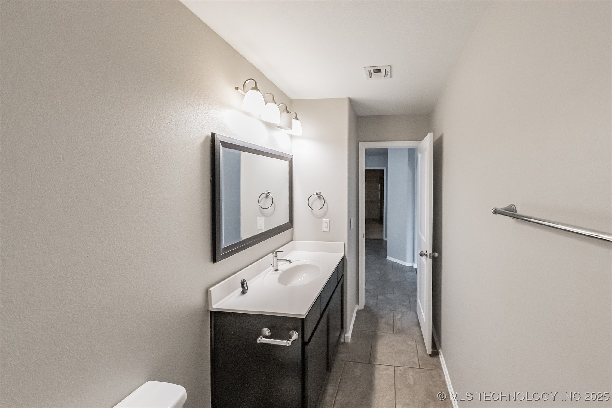 17409 E 44th Street S Property Photo 24