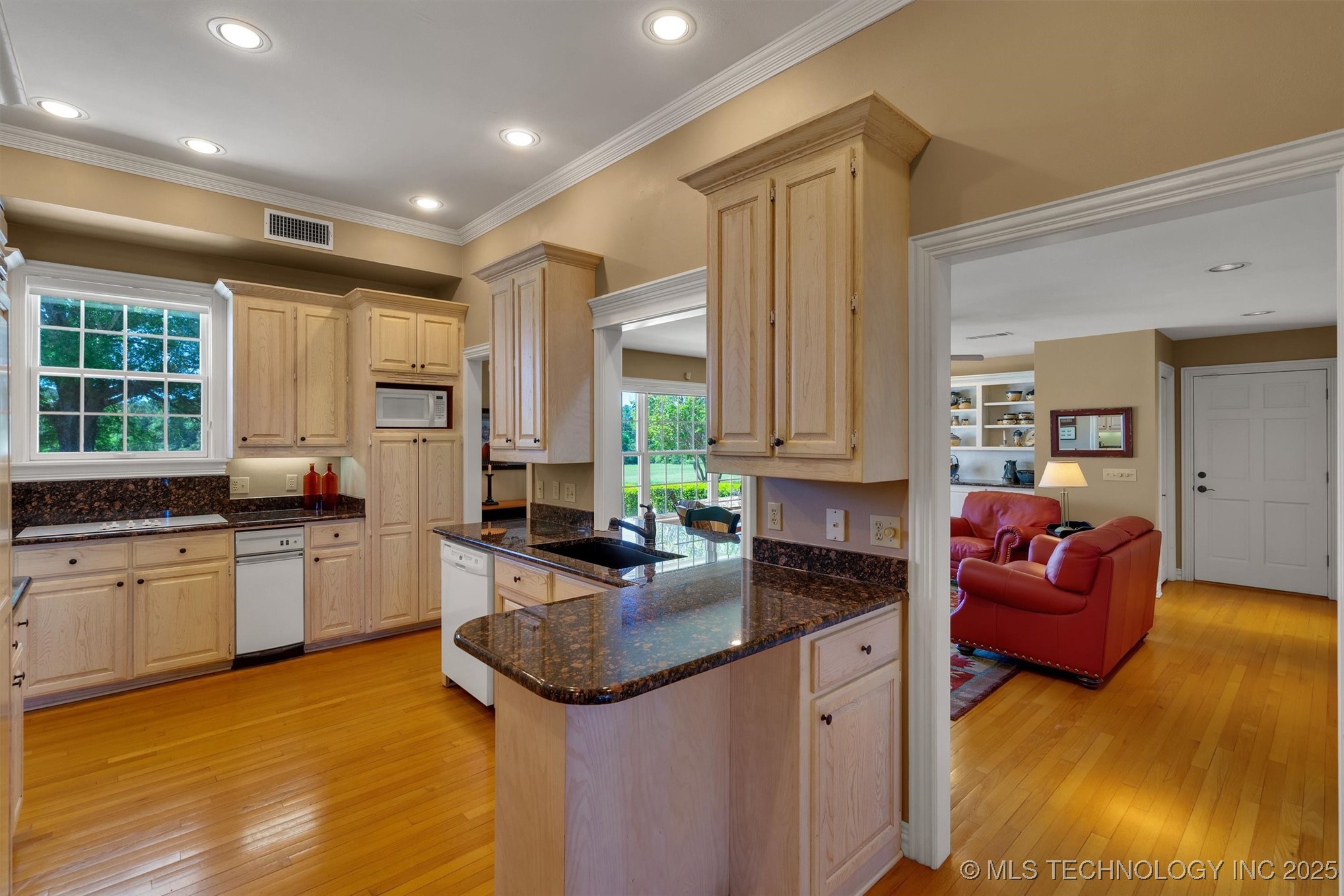 192301 N 4205 Property Photo 15