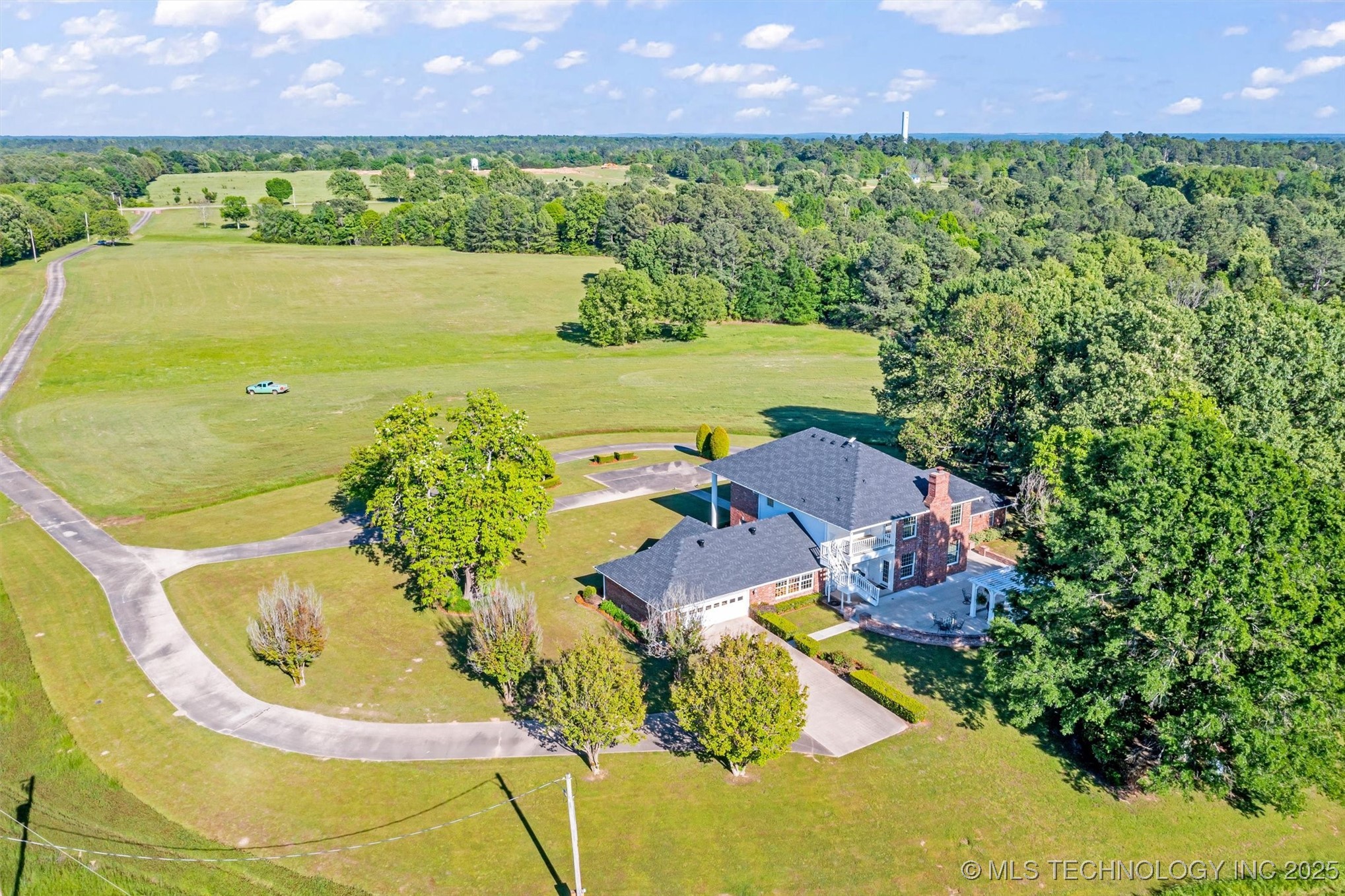 192301 N 4205 Property Photo 36