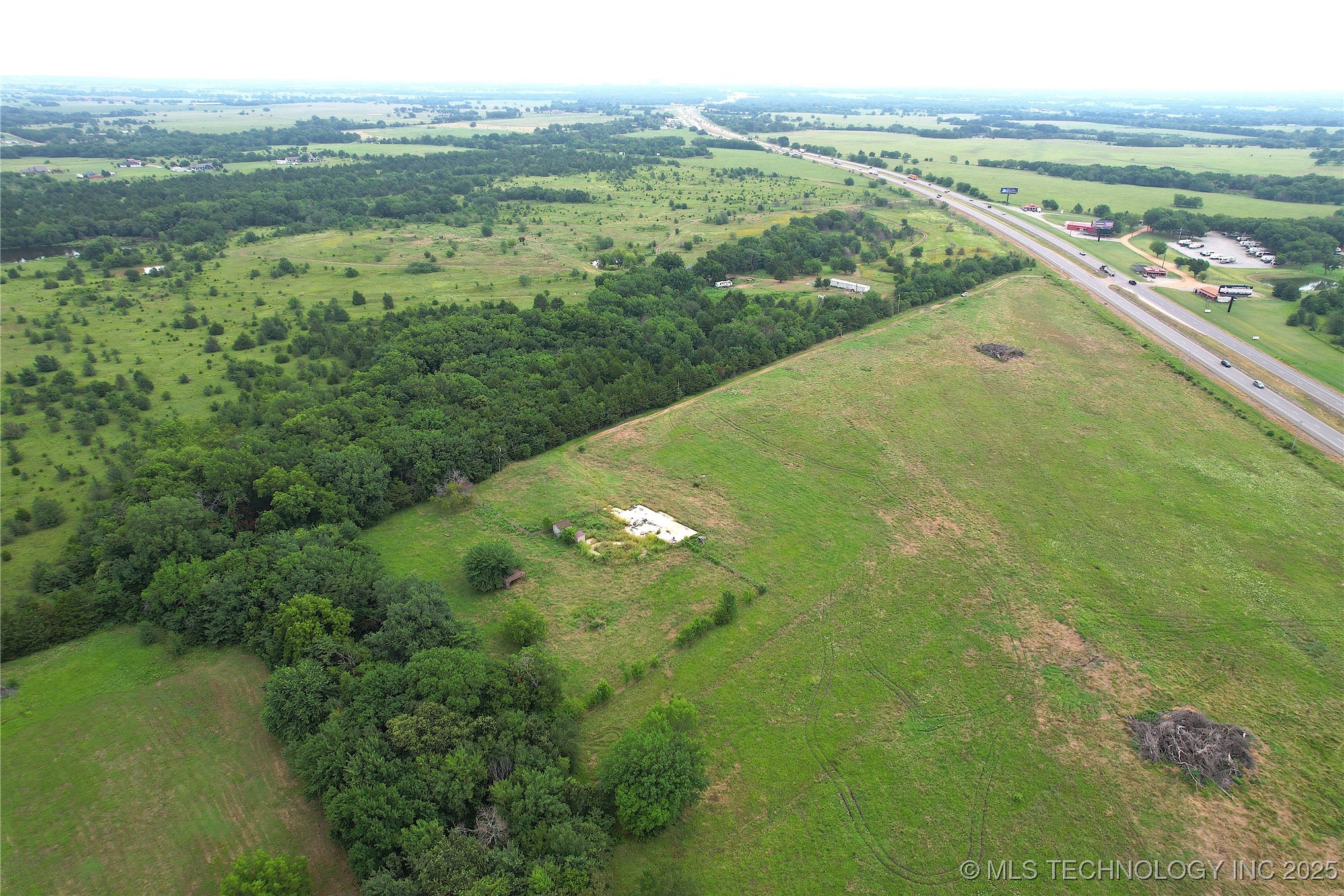 6365 Us-69 Property Photo 5