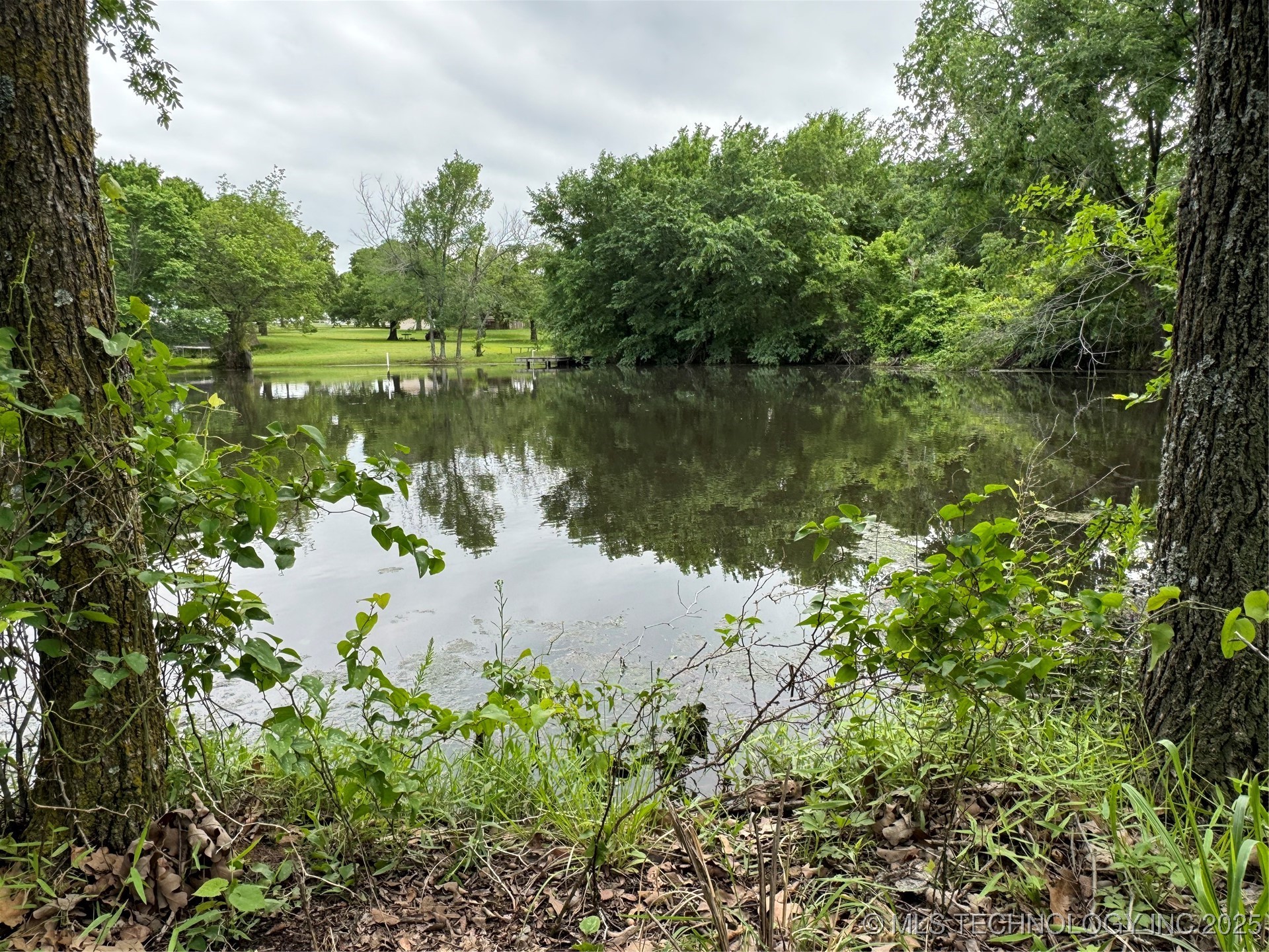 Tanglewood Court Property Photo 1