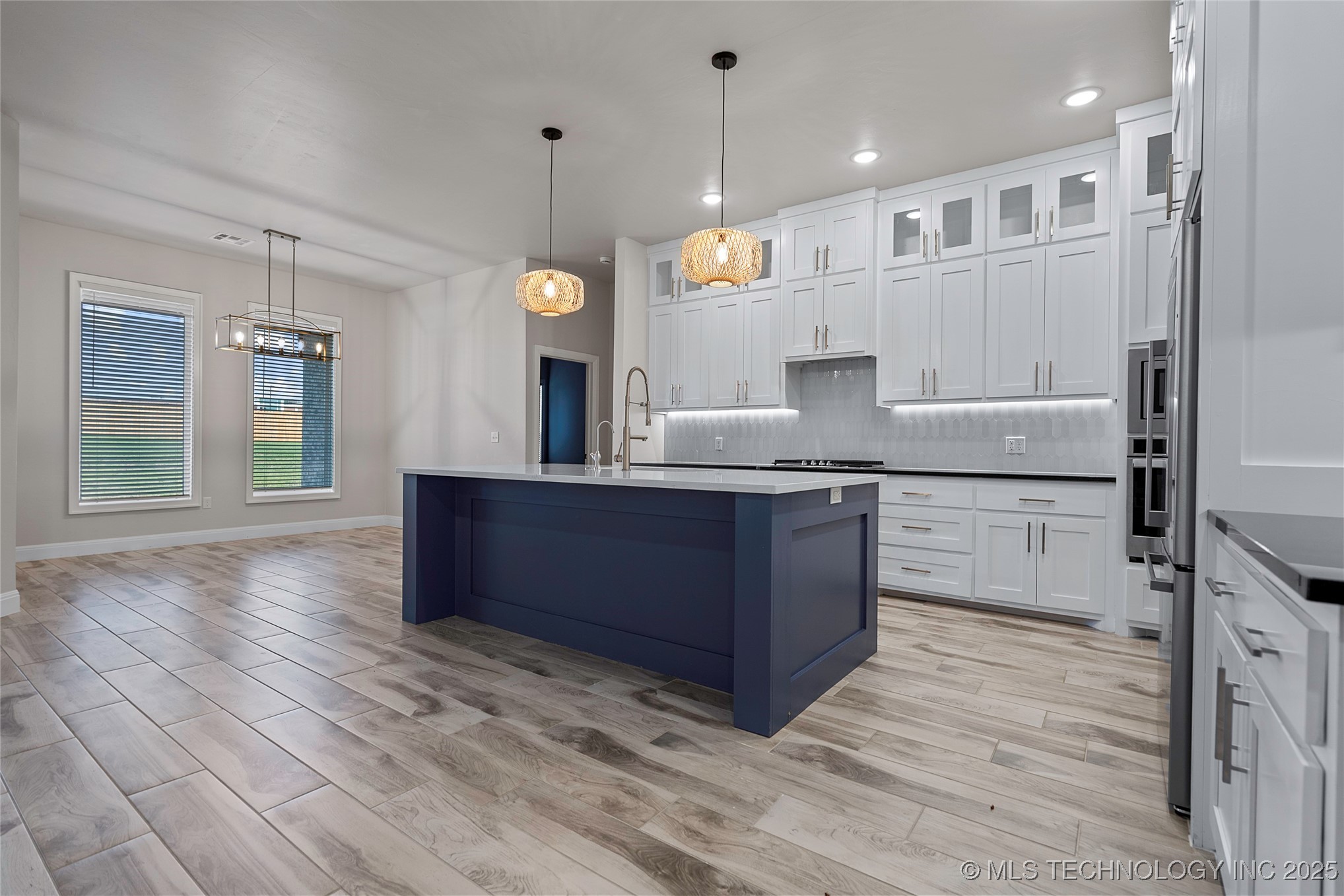 714 Prairie View Road Property Photo 5