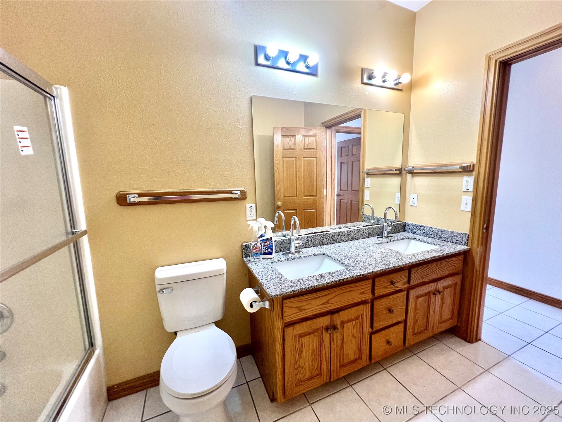 3700 Shefield Avenue Property Photo 25