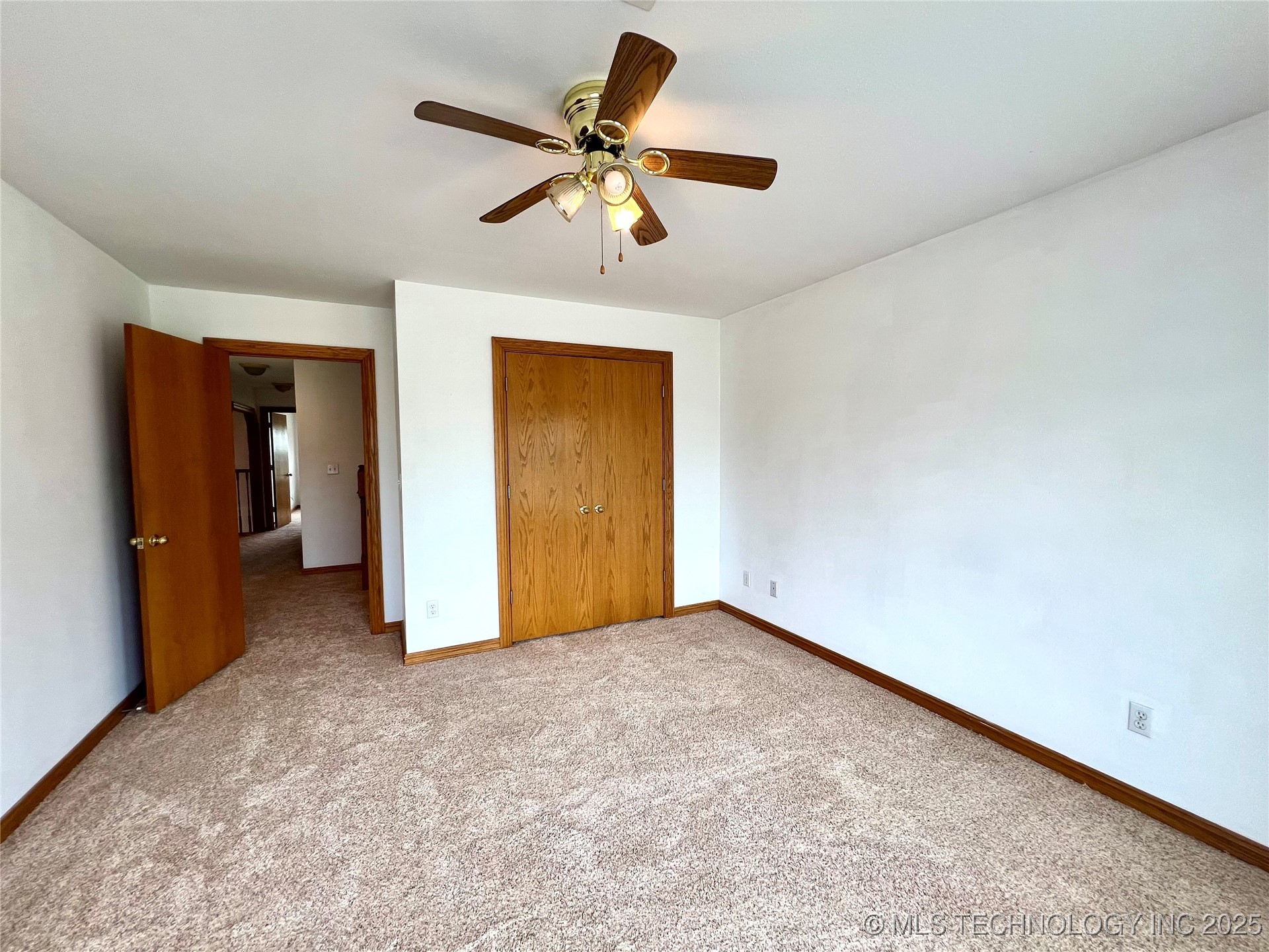 3700 Shefield Avenue Property Photo 38