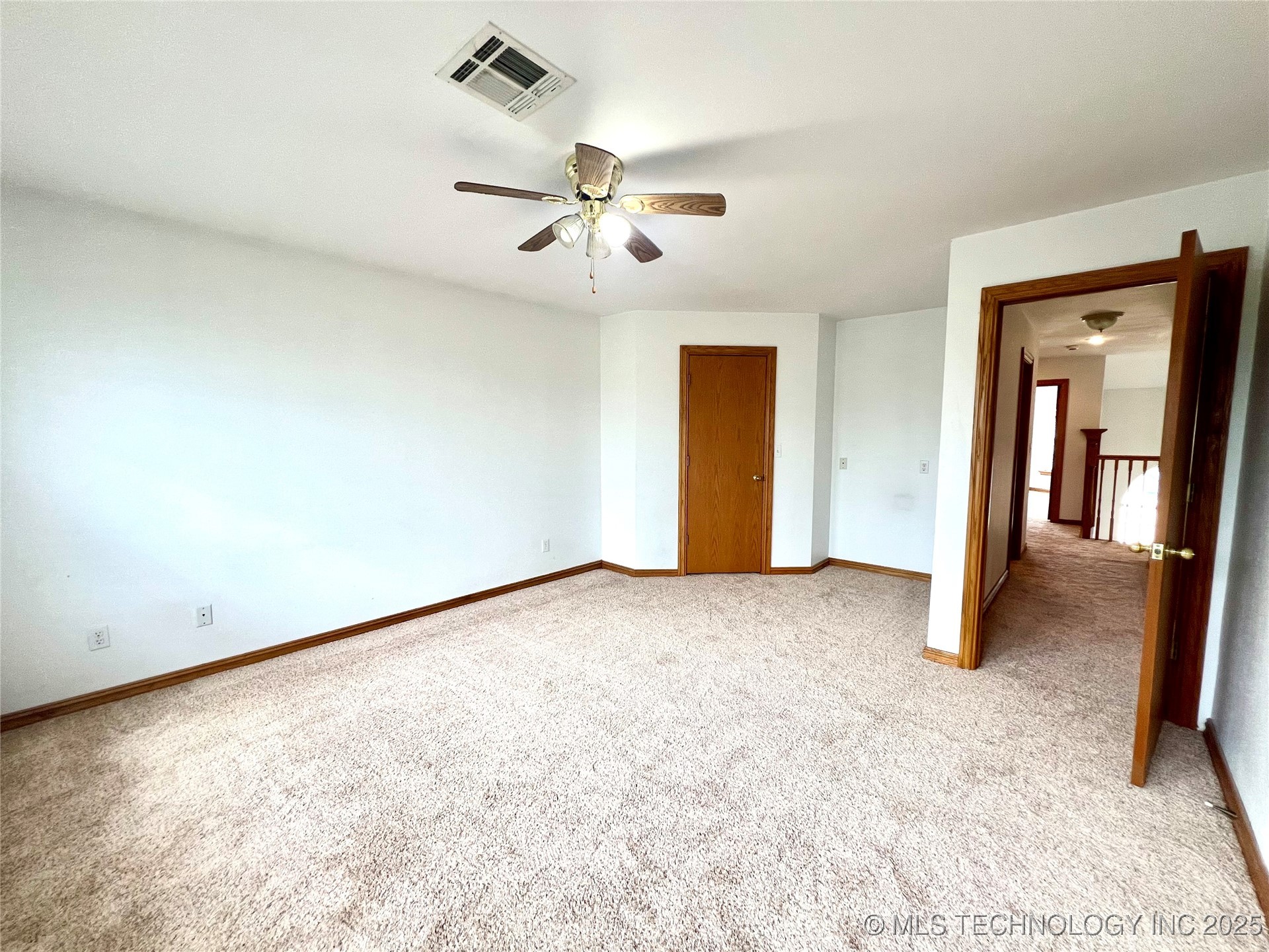 3700 Shefield Avenue Property Photo 39