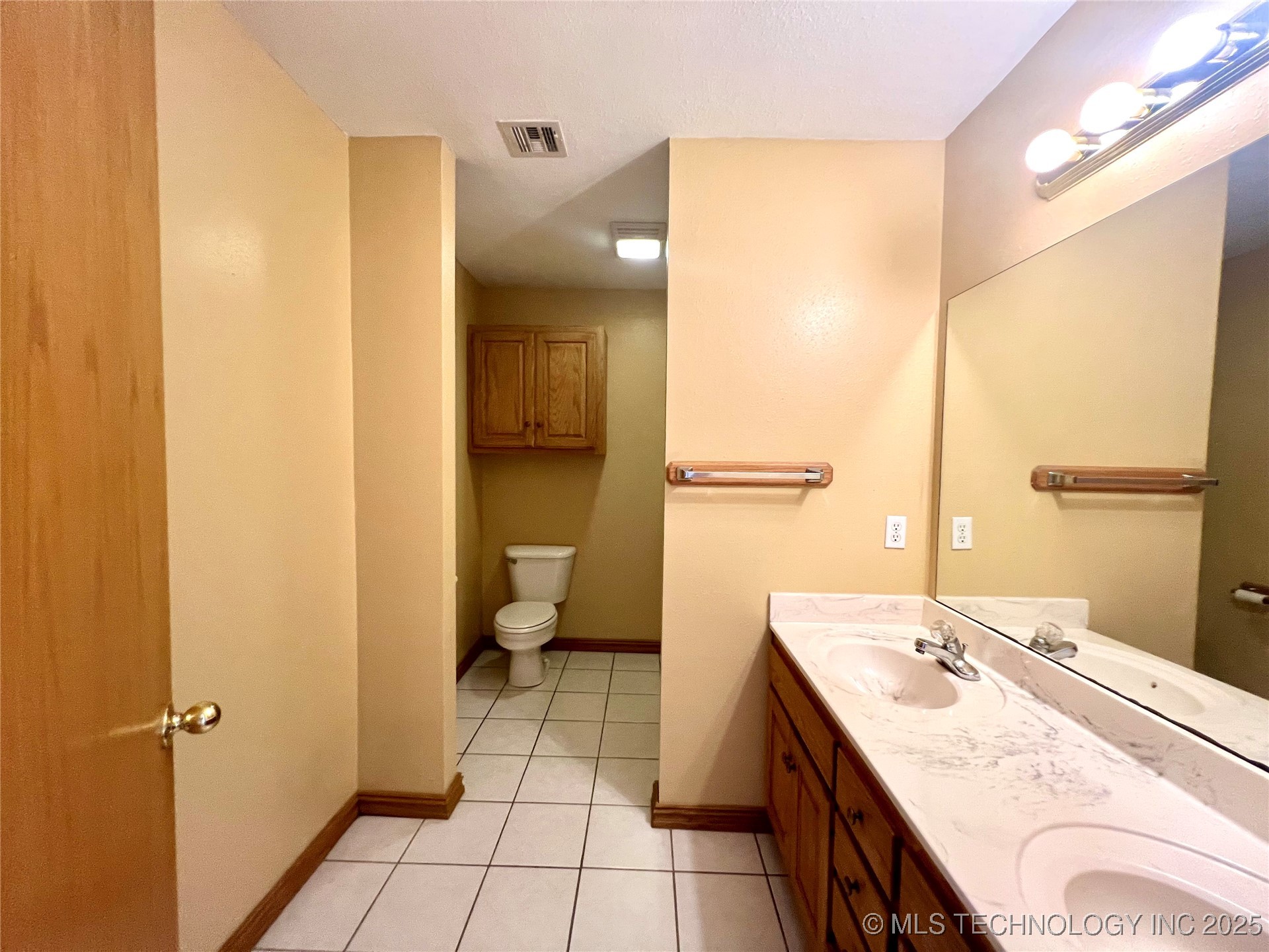 3700 Shefield Avenue Property Photo 40