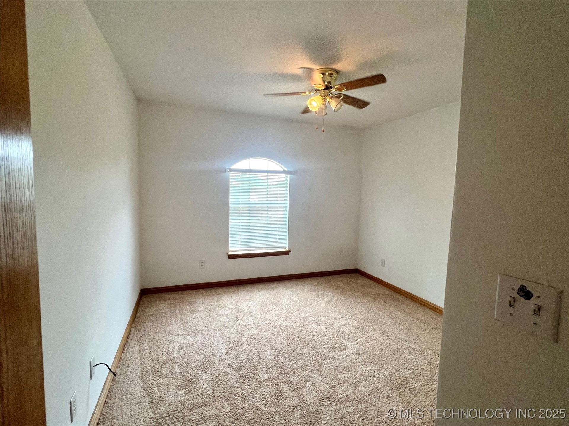 3700 Shefield Avenue Property Photo 45