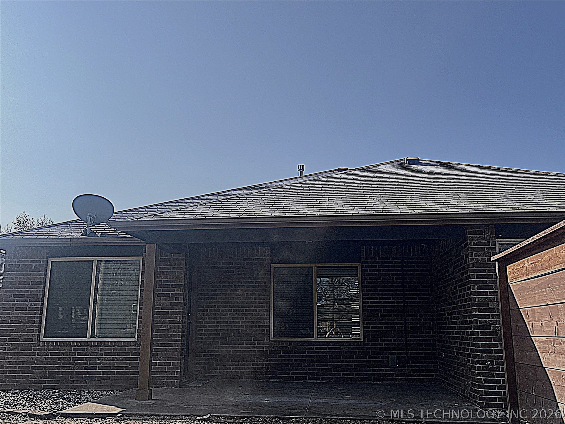 2110 W Pittsburgh Place Property Photo 13
