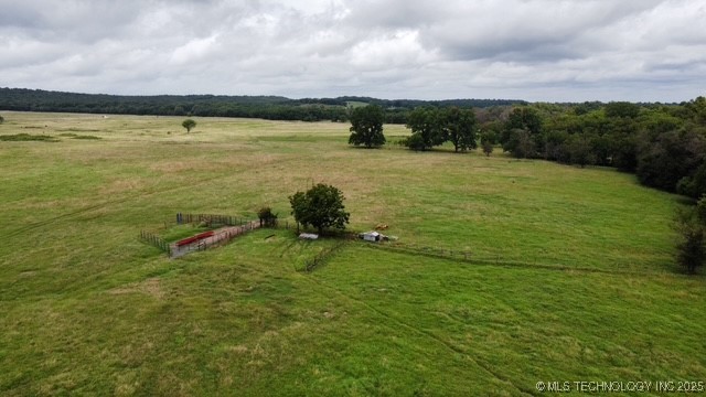 7766 E 135 Property Photo 8