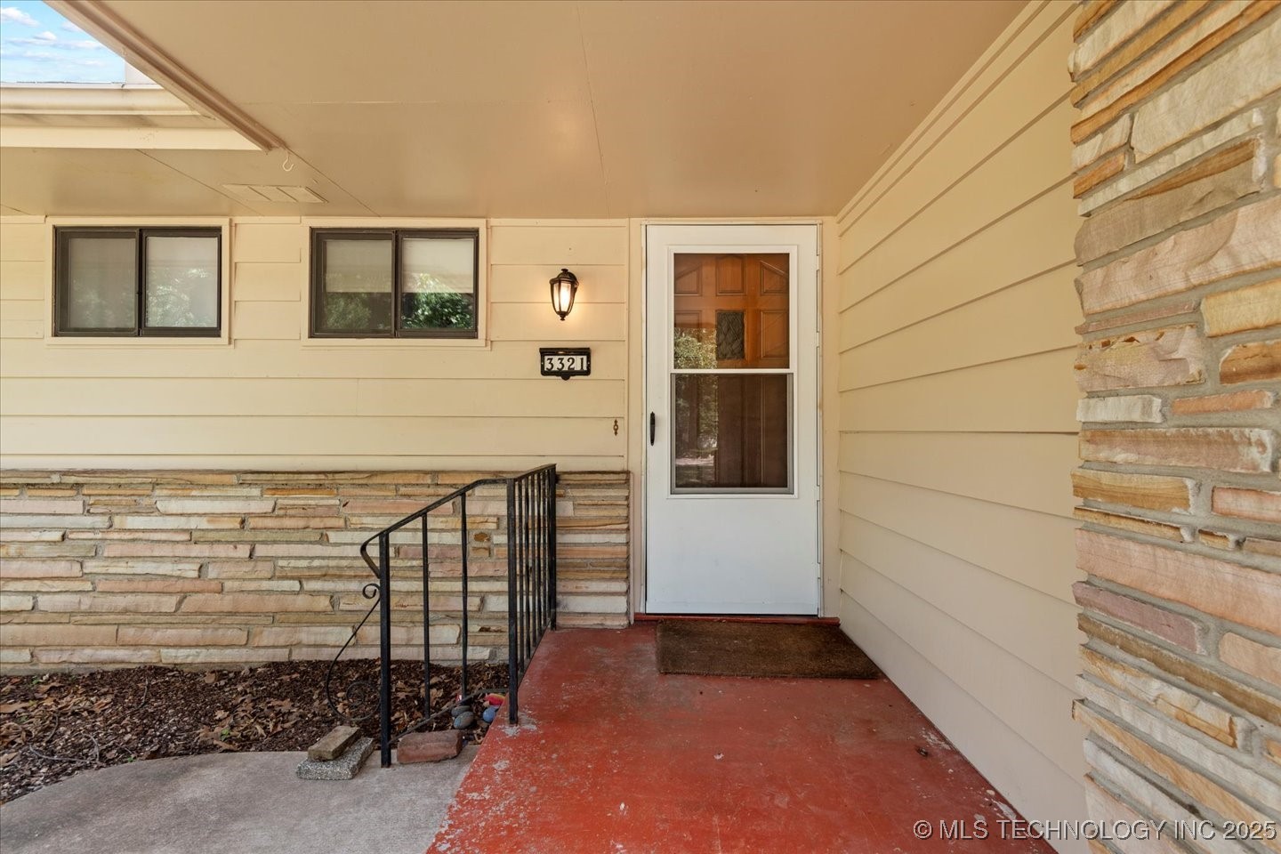 3321 Woodland Road Property Photo 4