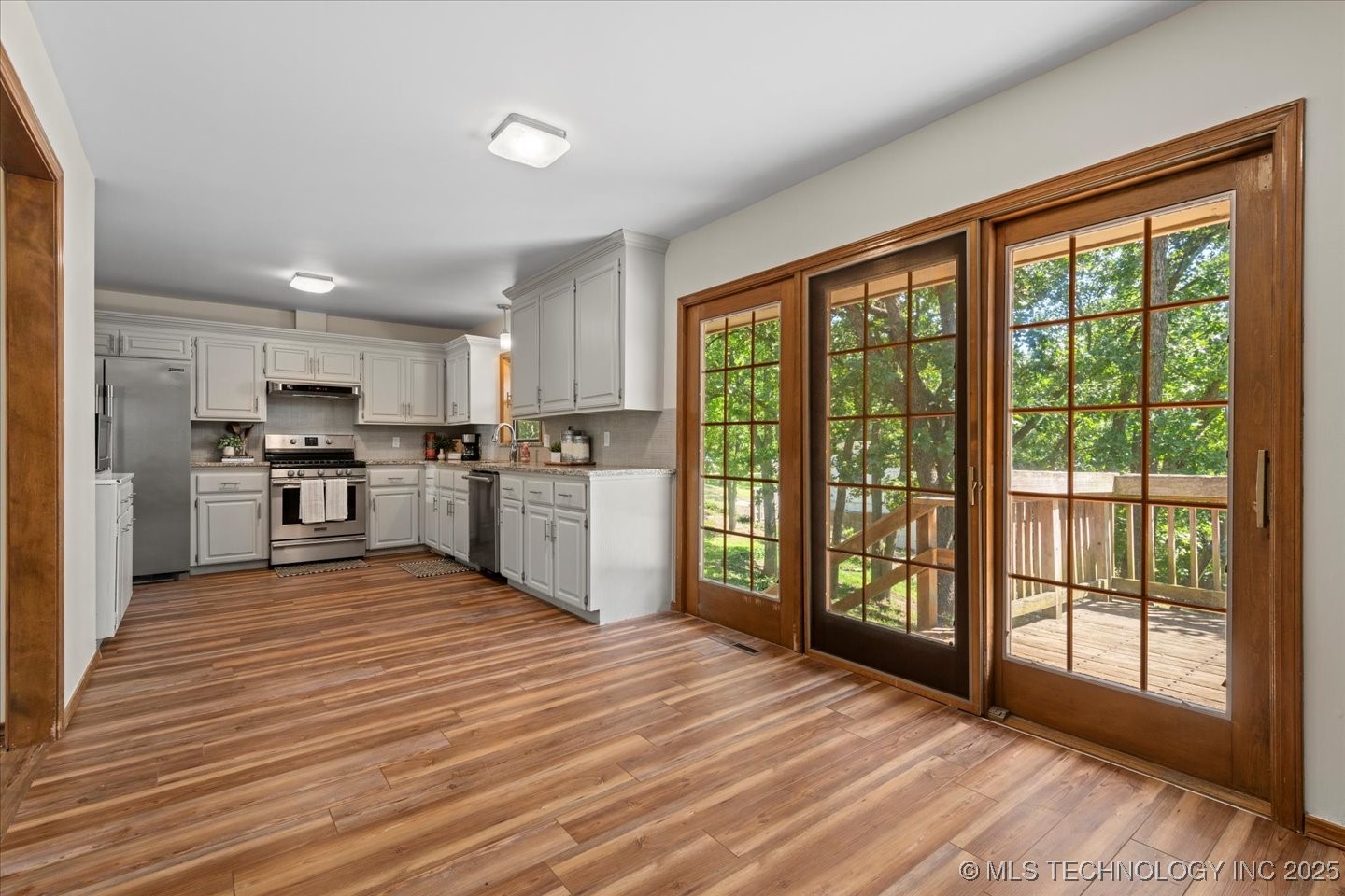 3321 Woodland Road Property Photo 12