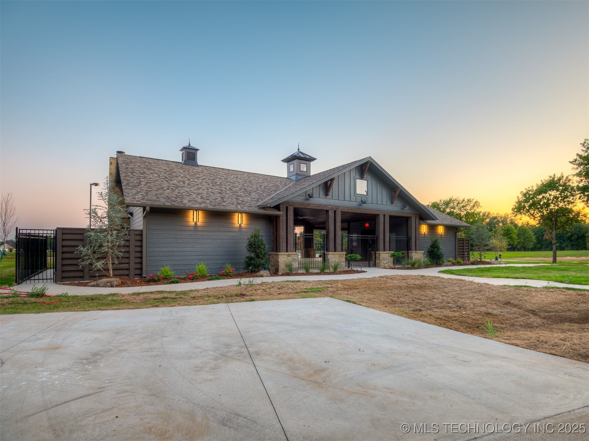 37 Patriot Pointe Property Photo 7