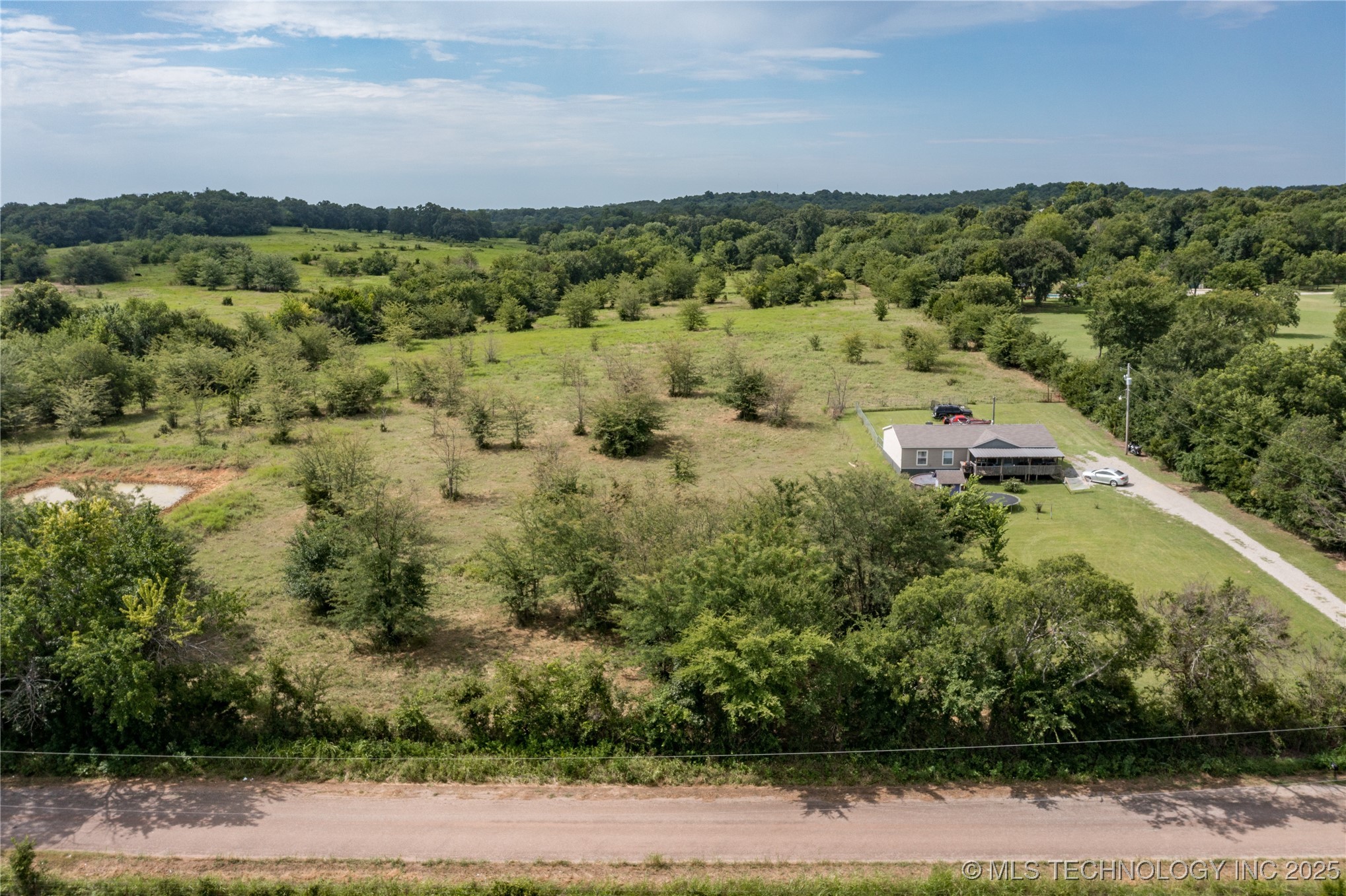 1007 Forest Lane Property Photo 3