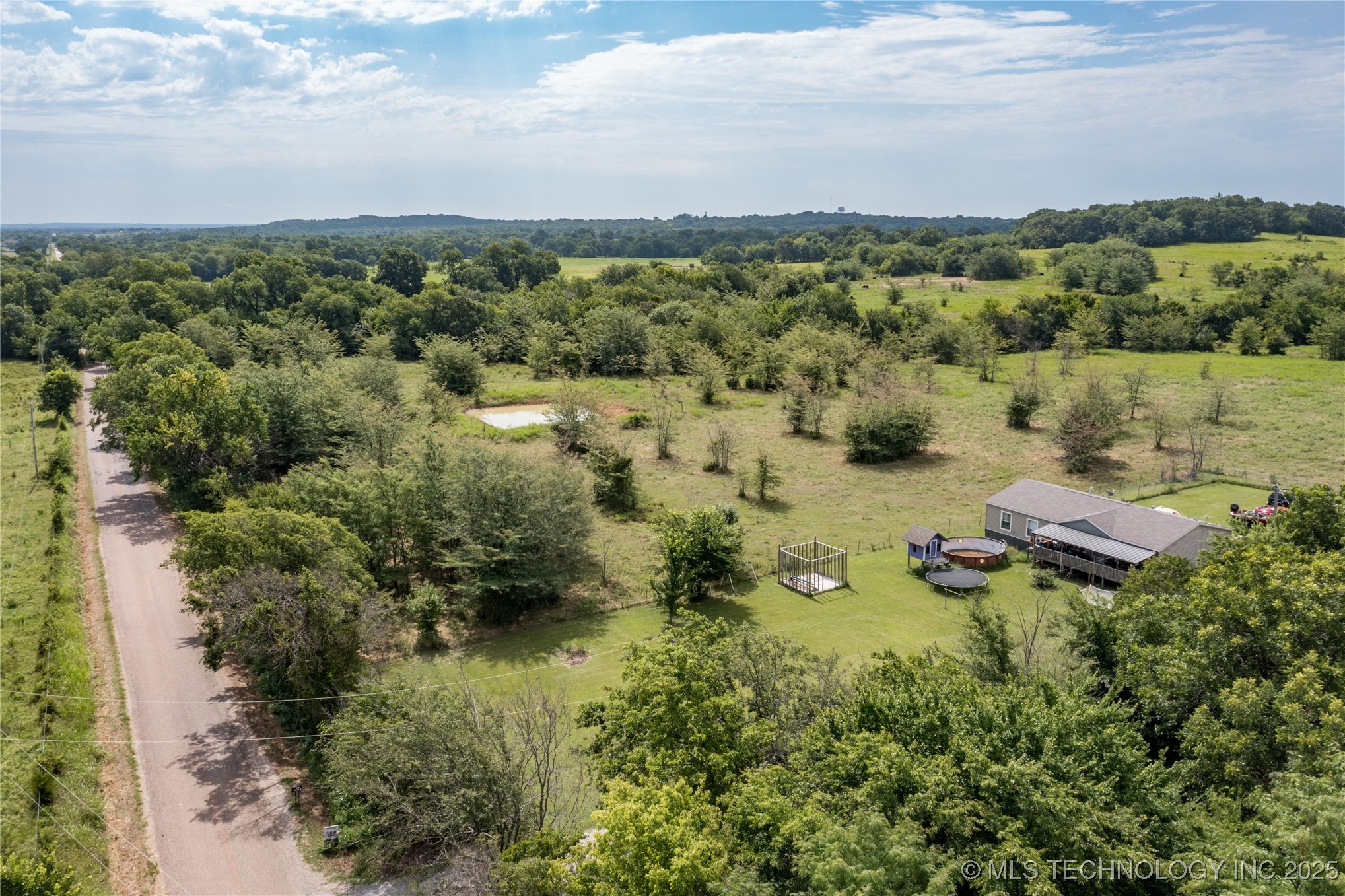 1007 Forest Lane Property Photo 5