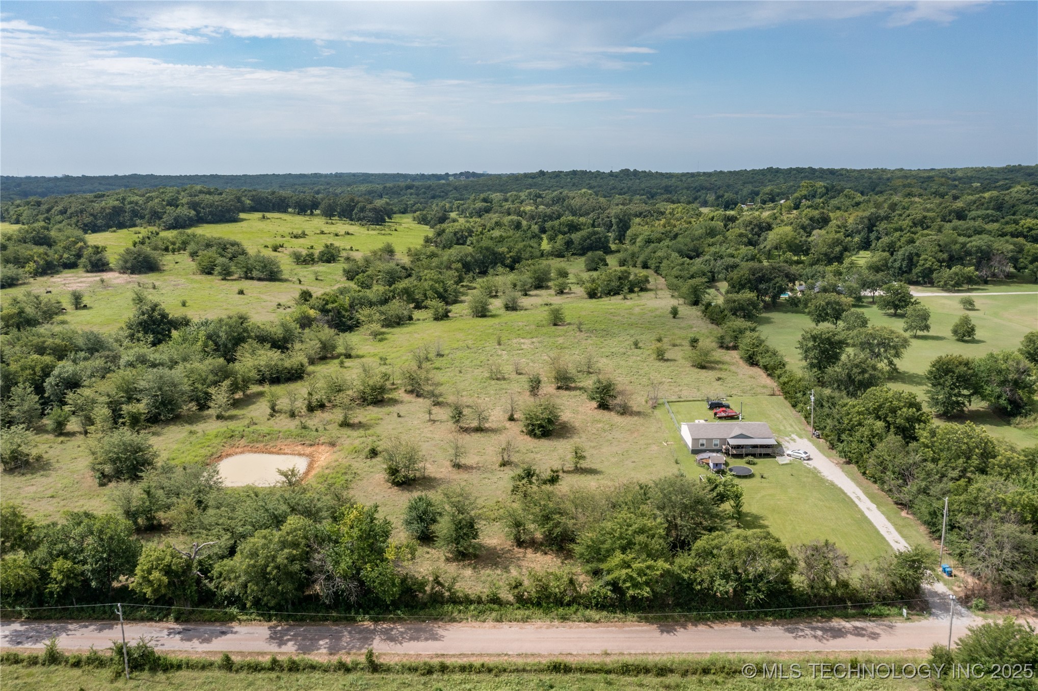 1007 Forest Lane Property Photo 7