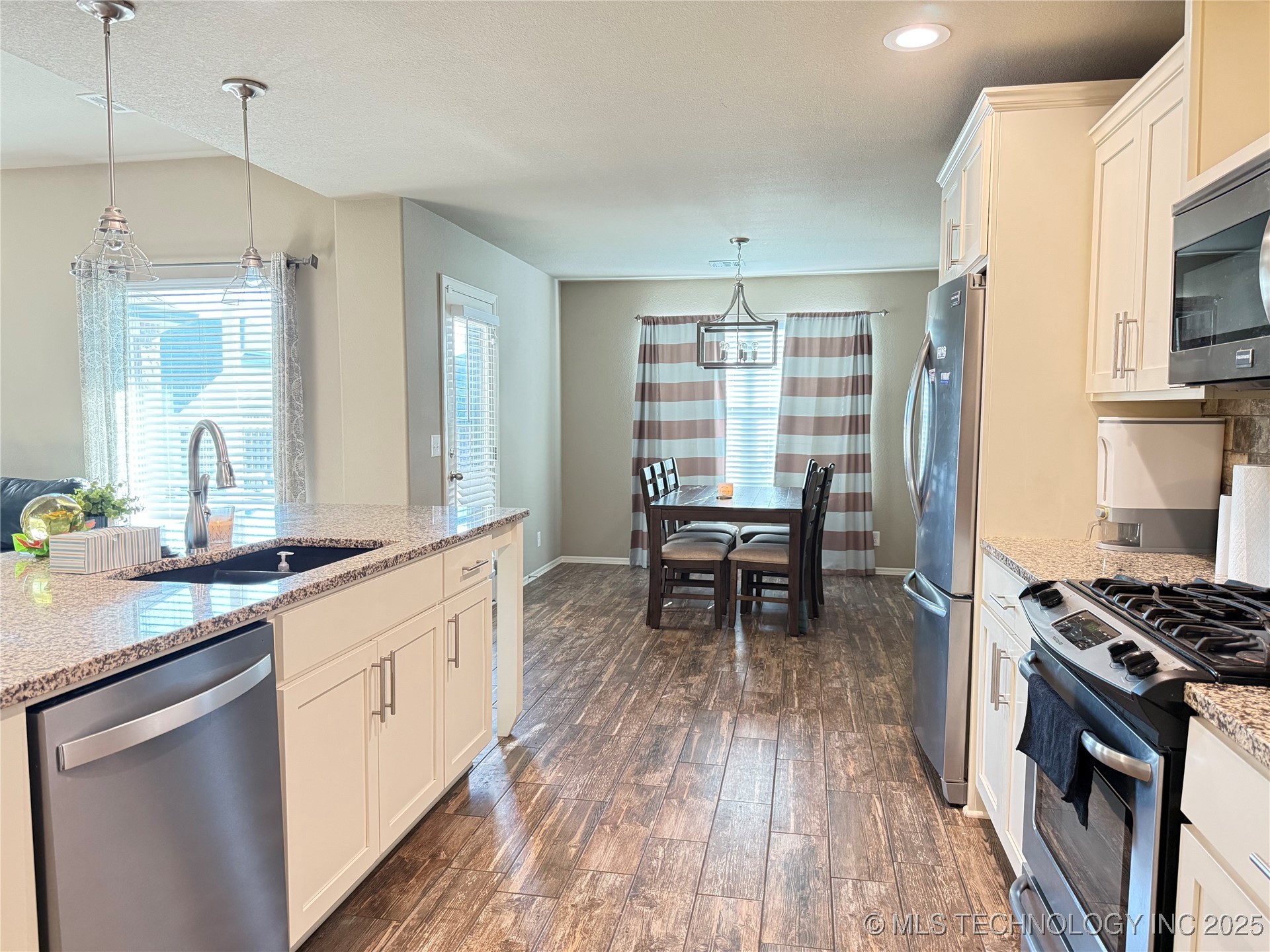 13672 S Kenosha Avenue Property Photo 9