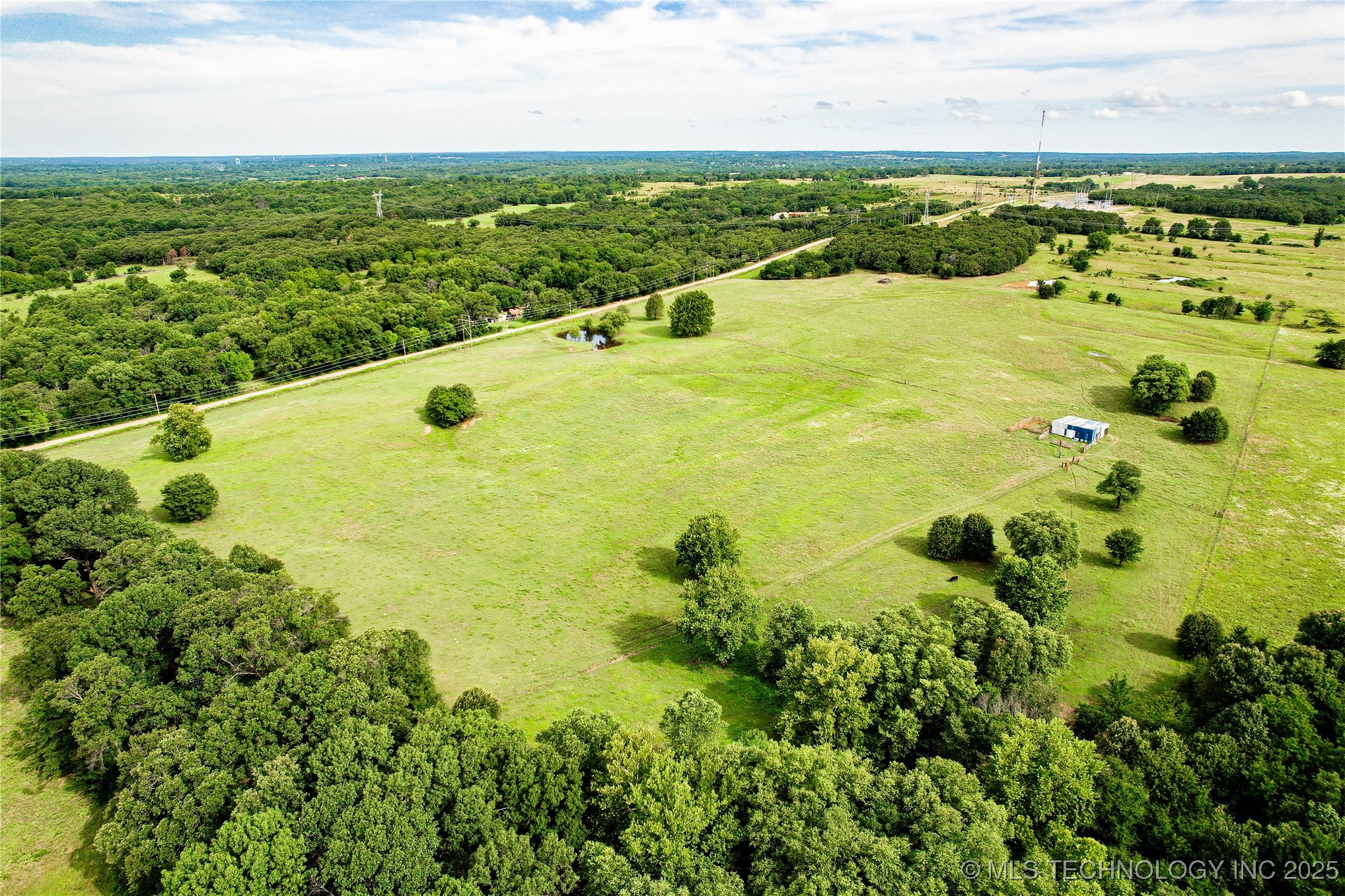24975 S 305th West Avenue Property Photo 9