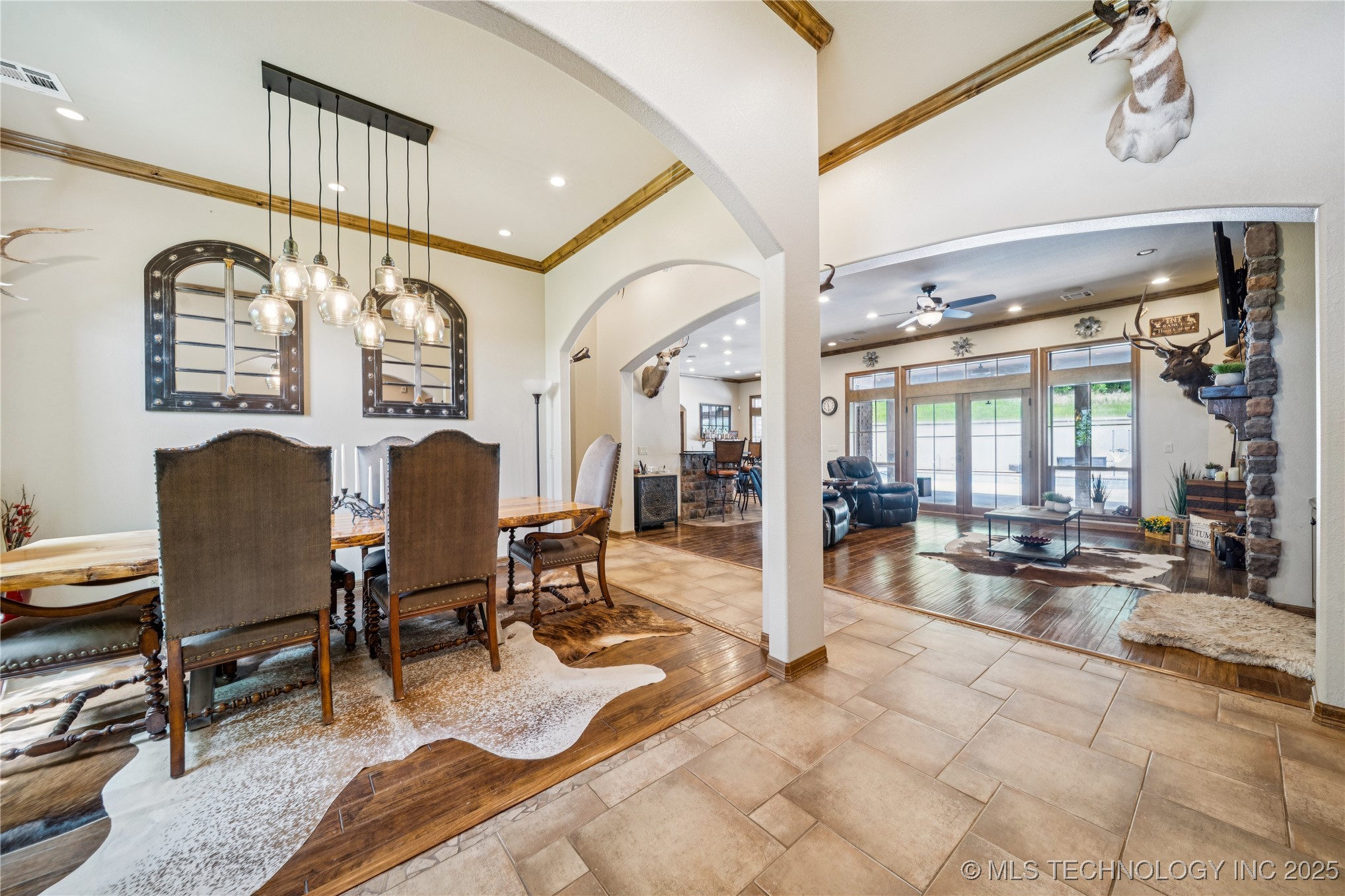 3751 N 427 Road Property Photo 7