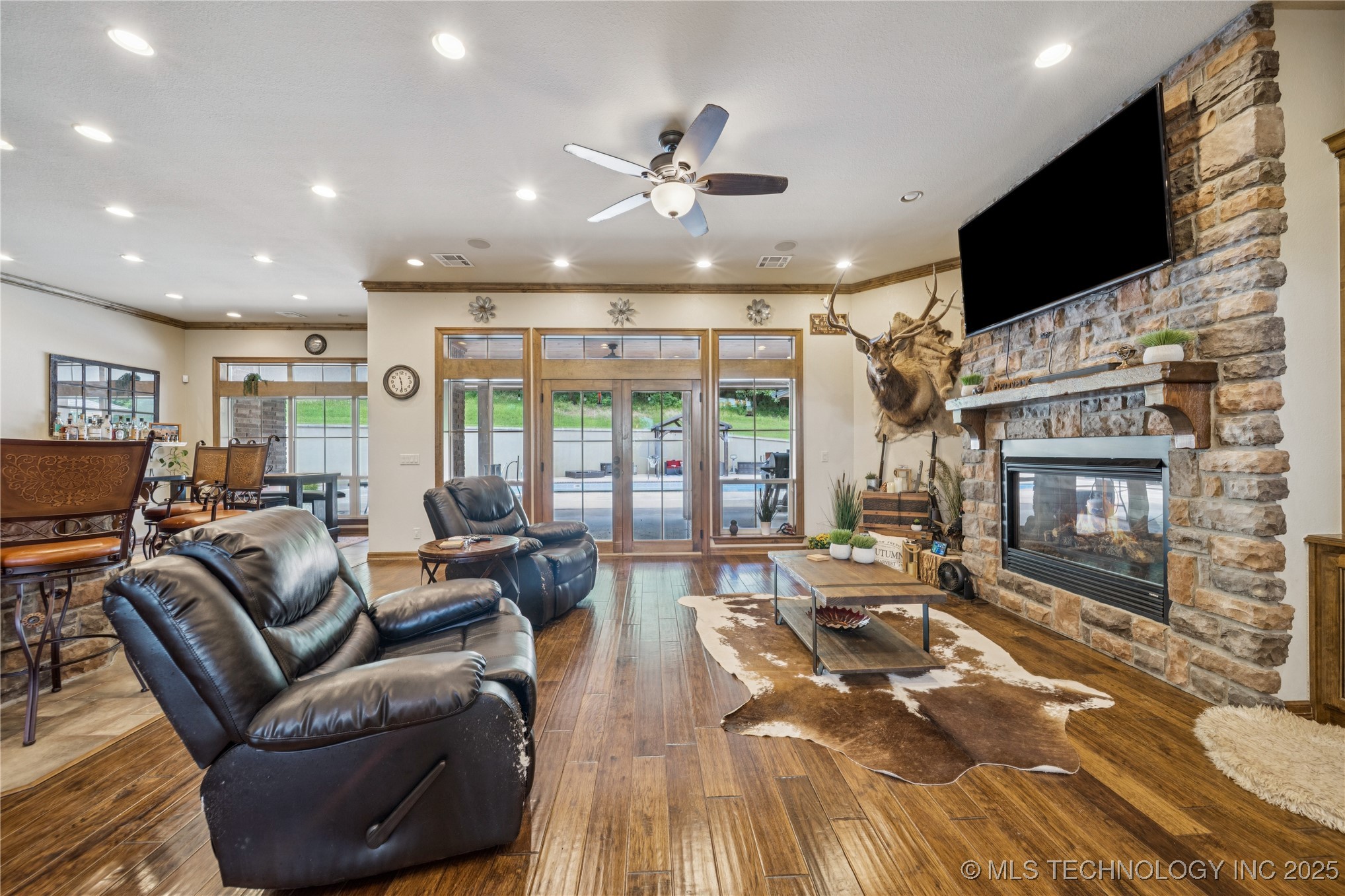 3751 N 427 Road Property Photo 8