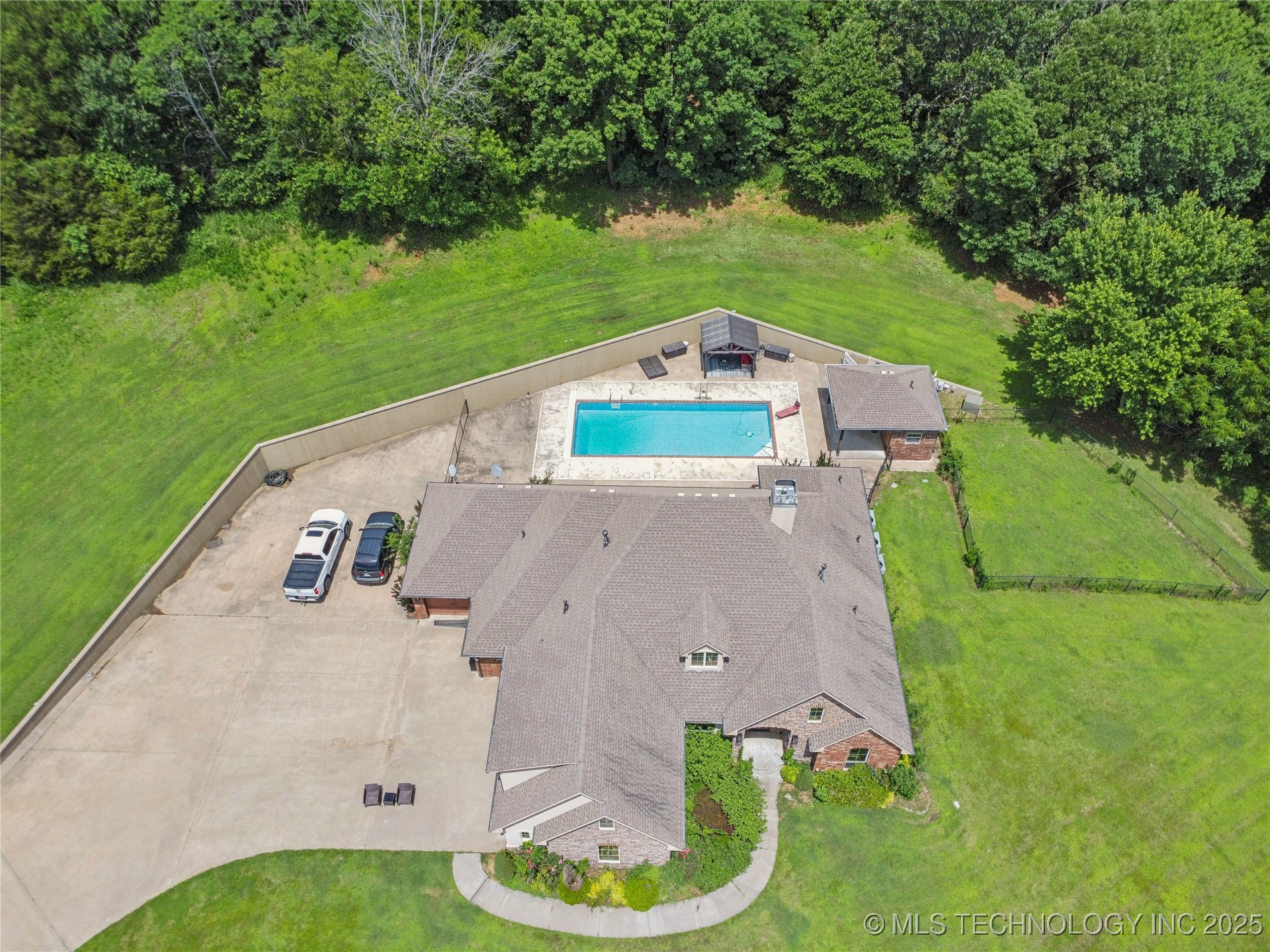 3751 N 427 Road Property Photo 46