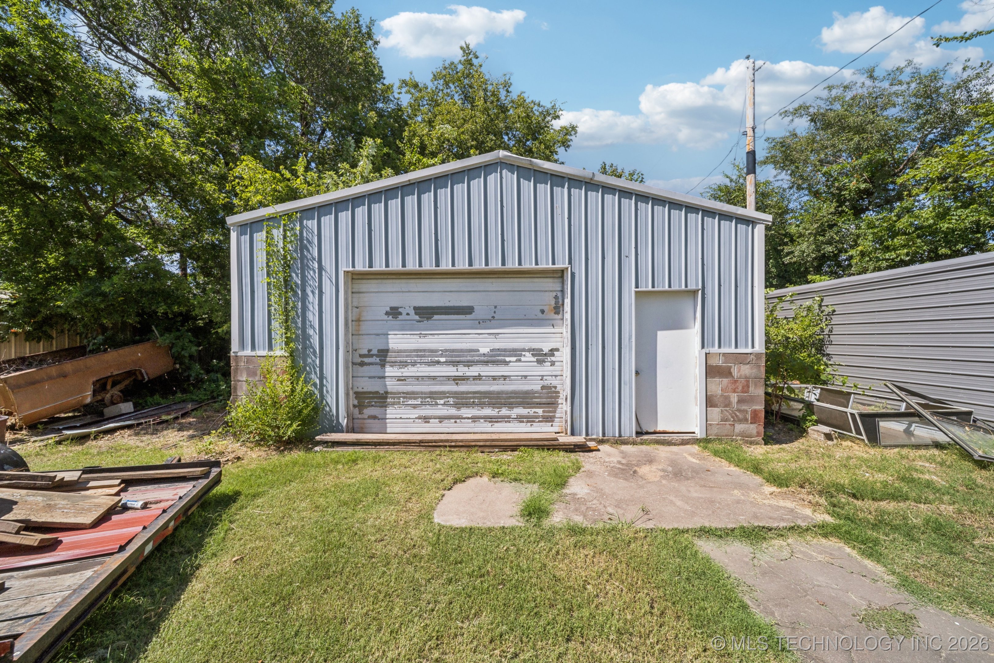 100 S 5th Street Property Photo 28