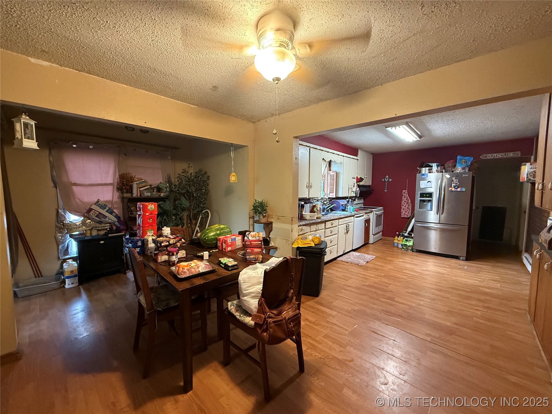 504 2nd Street Property Photo 4