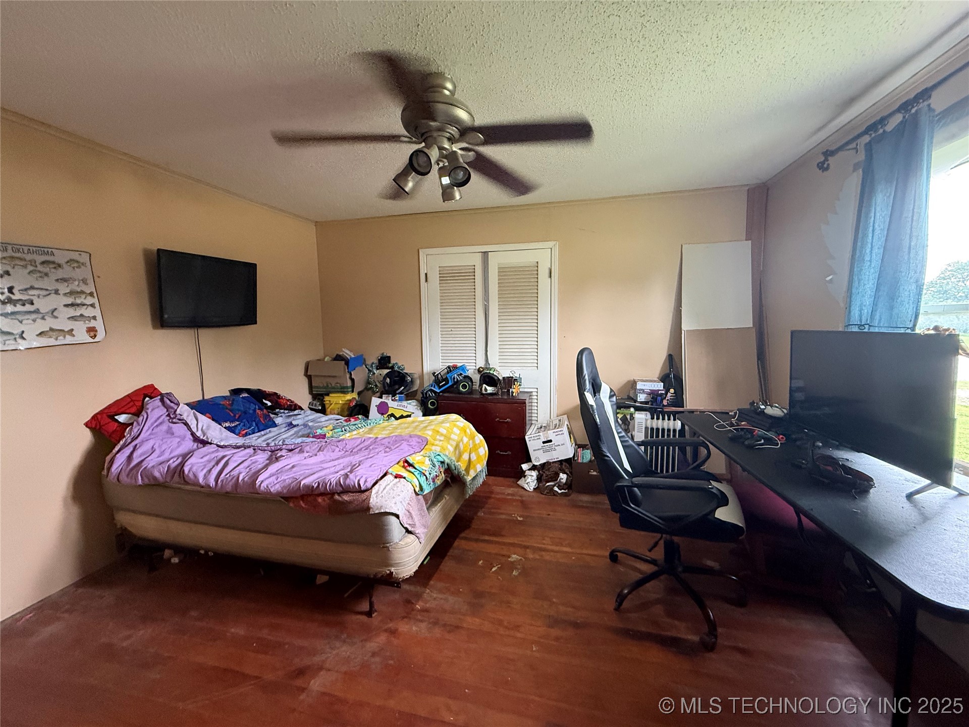 504 2nd Street Property Photo 6