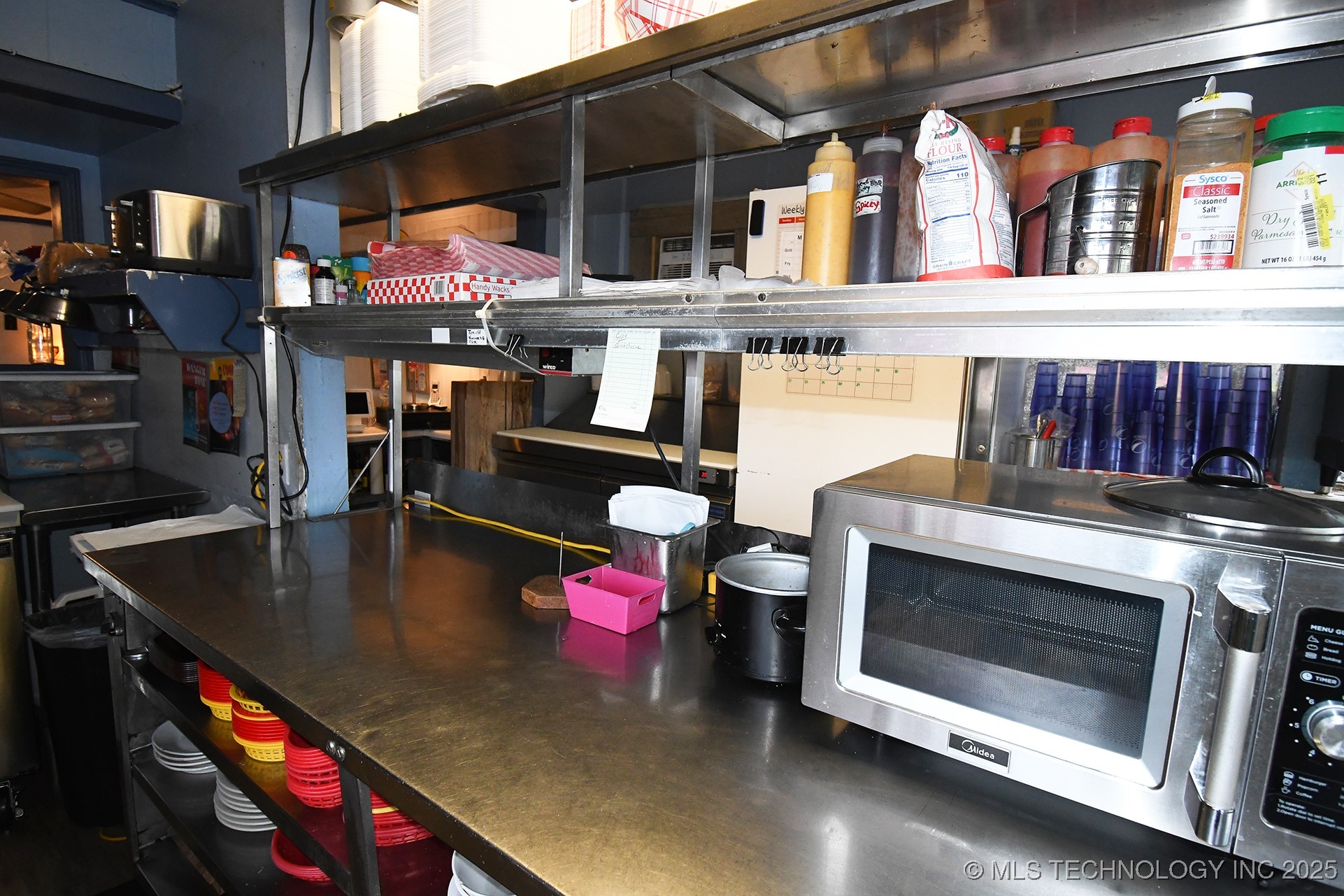 513 E Schley Street Property Photo 25