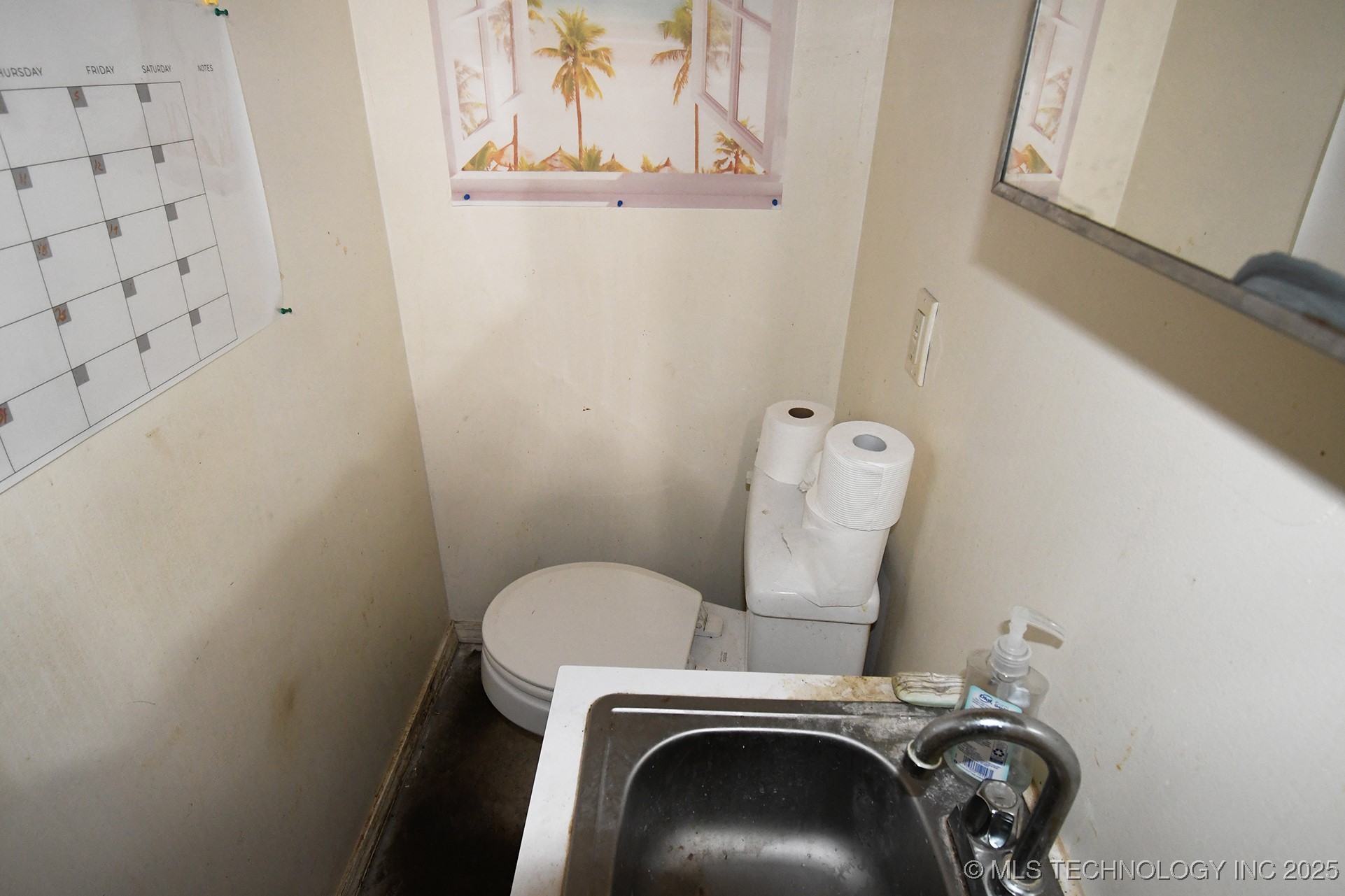 513 E Schley Street Property Photo 28