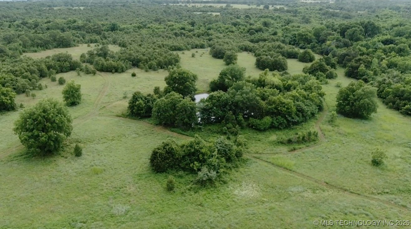 3691 No Man Road Property Photo 2