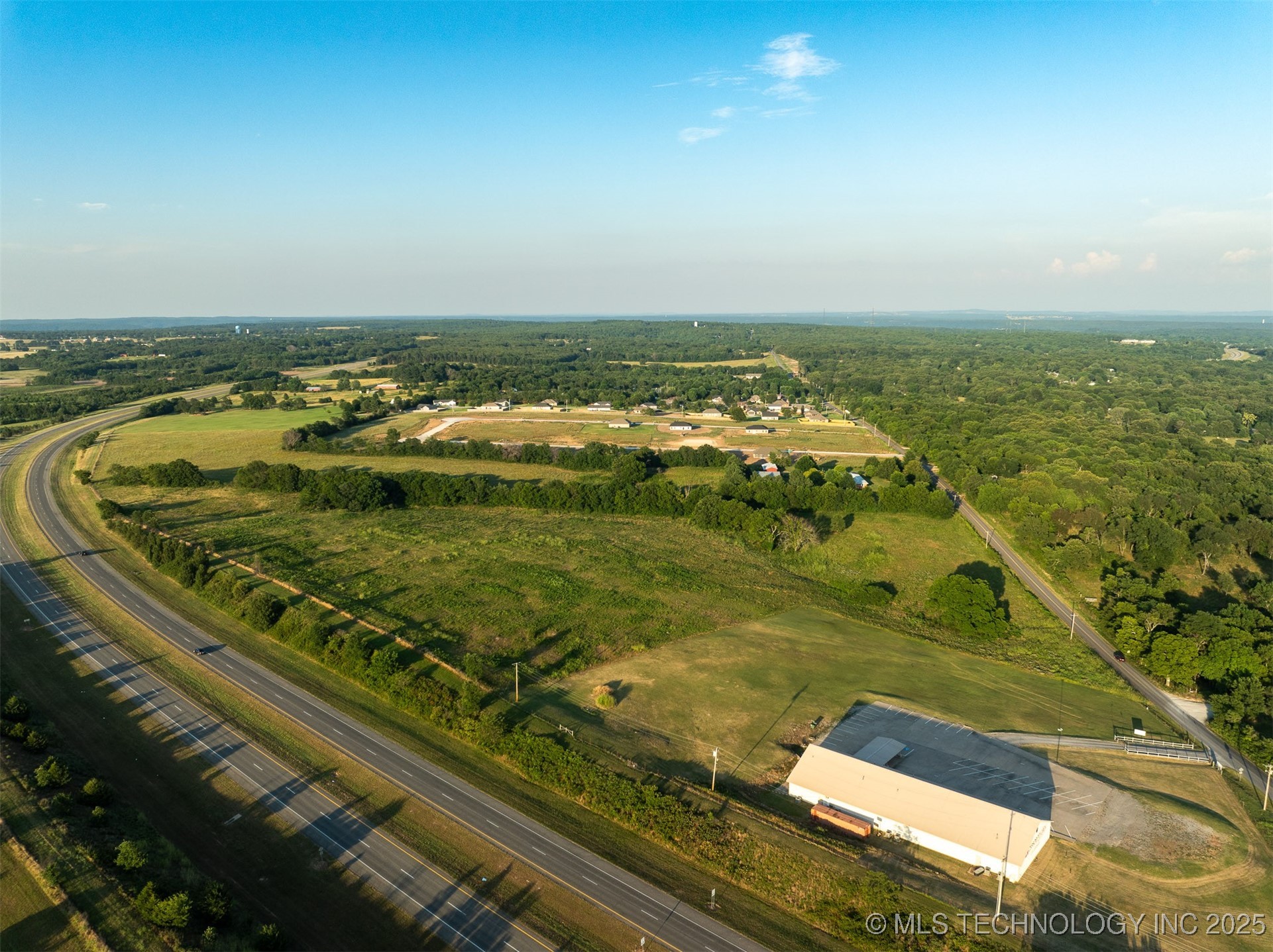 20 W Grandview Road Property Photo 3