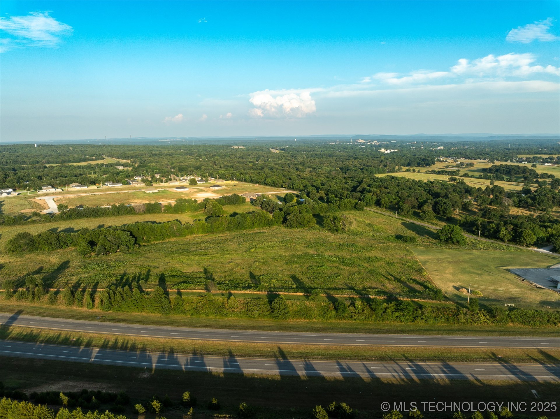 20 W Grandview Road Property Photo 16