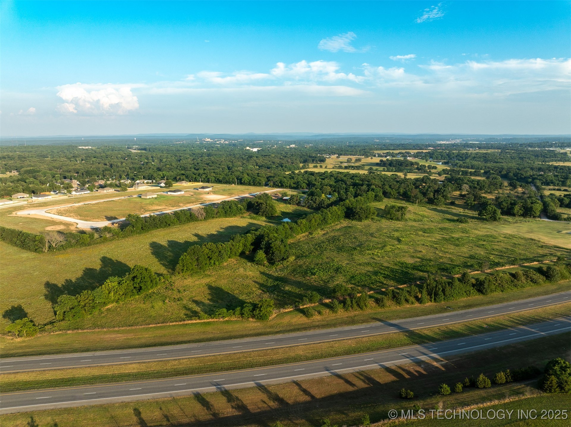 20 W Grandview Road Property Photo 18