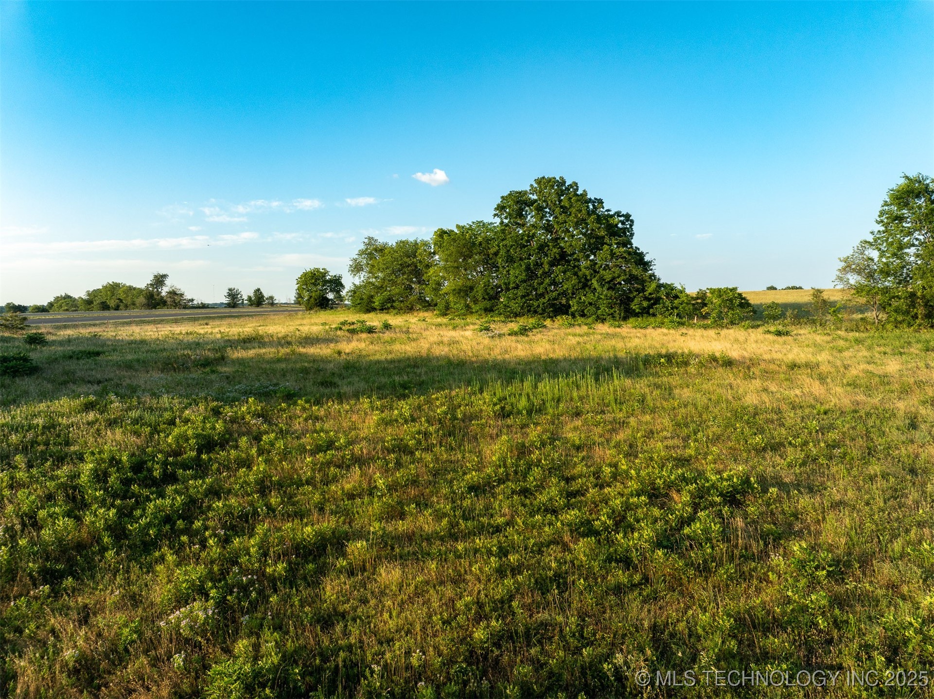 20 W Grandview Road Property Photo 31