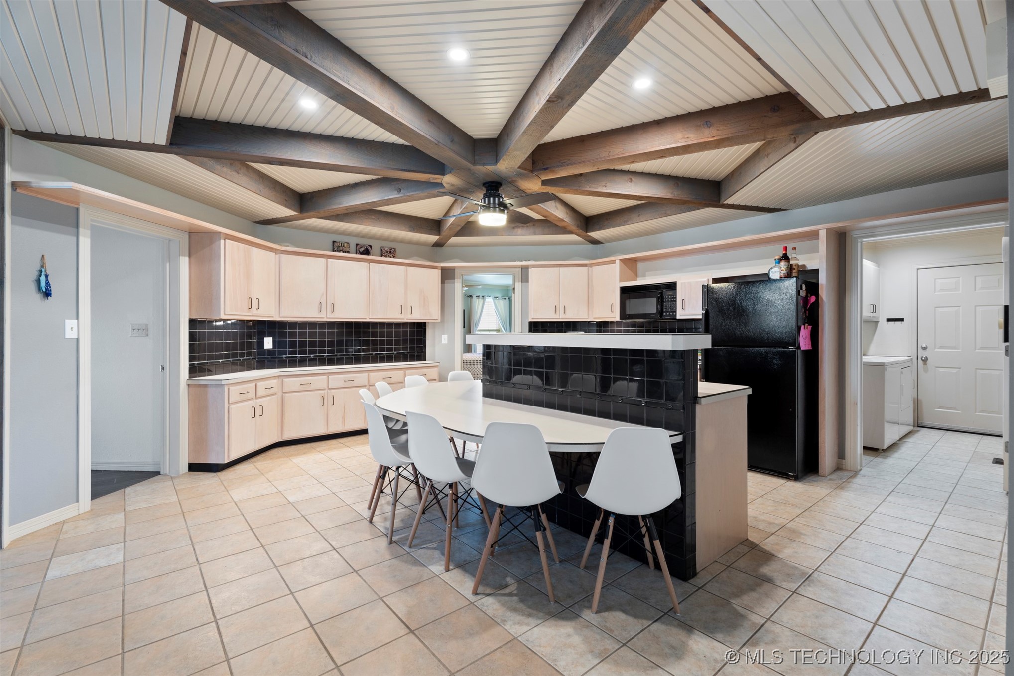 56901 E Walnut Property Photo 18