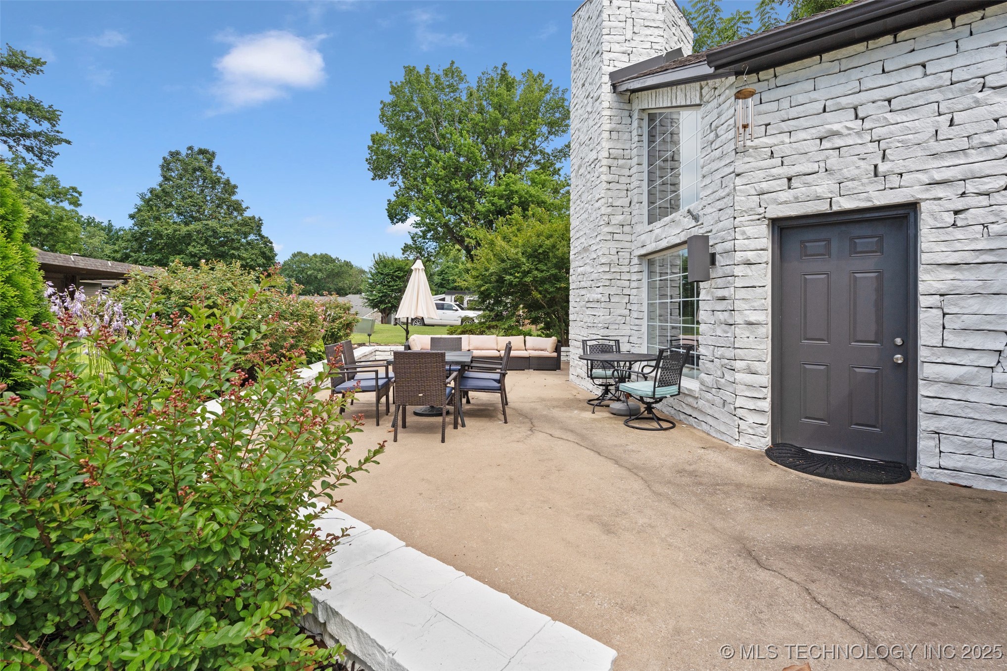 56901 E Walnut Property Photo 40