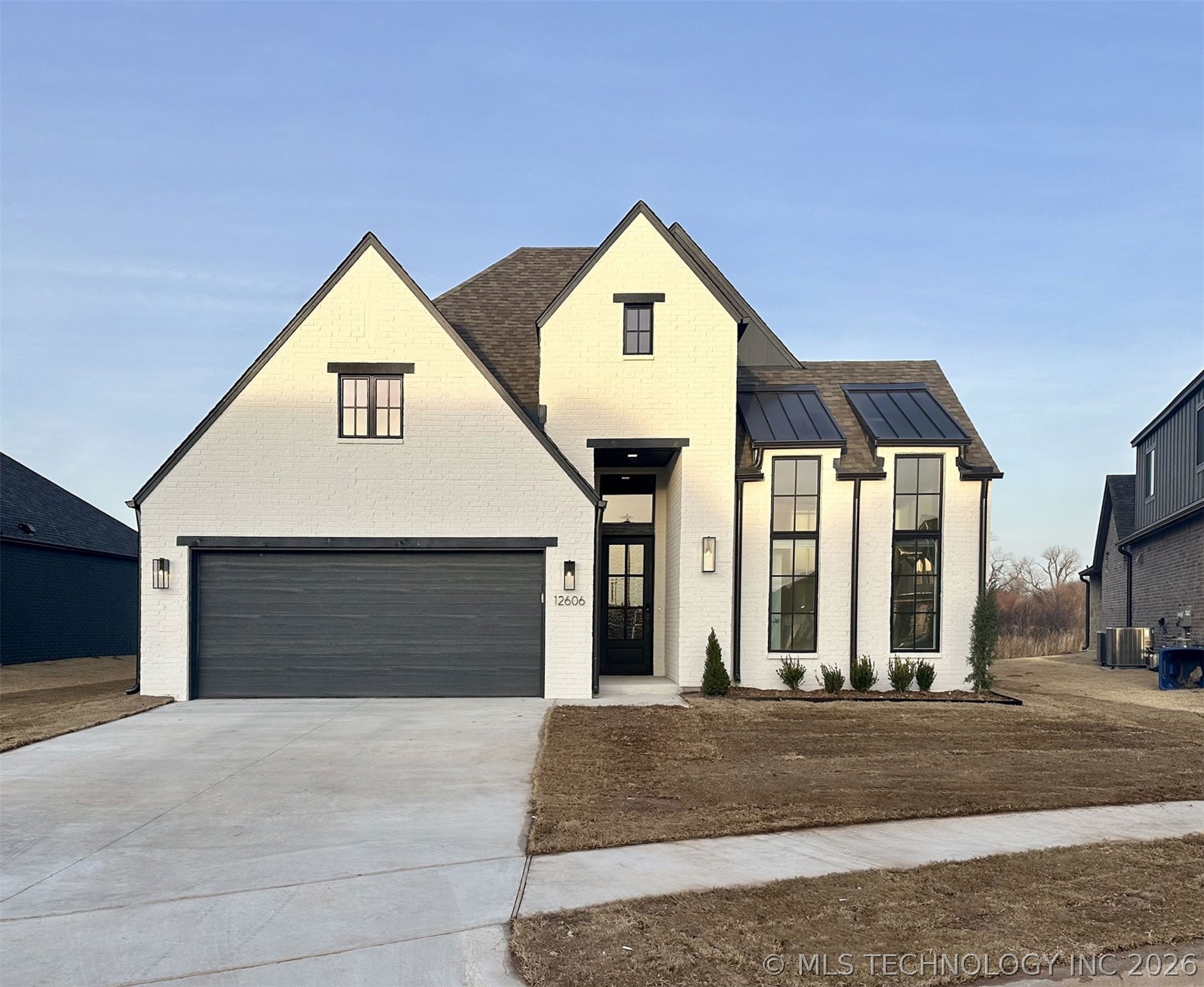 12606 S Darlington Avenue Property Photo 1