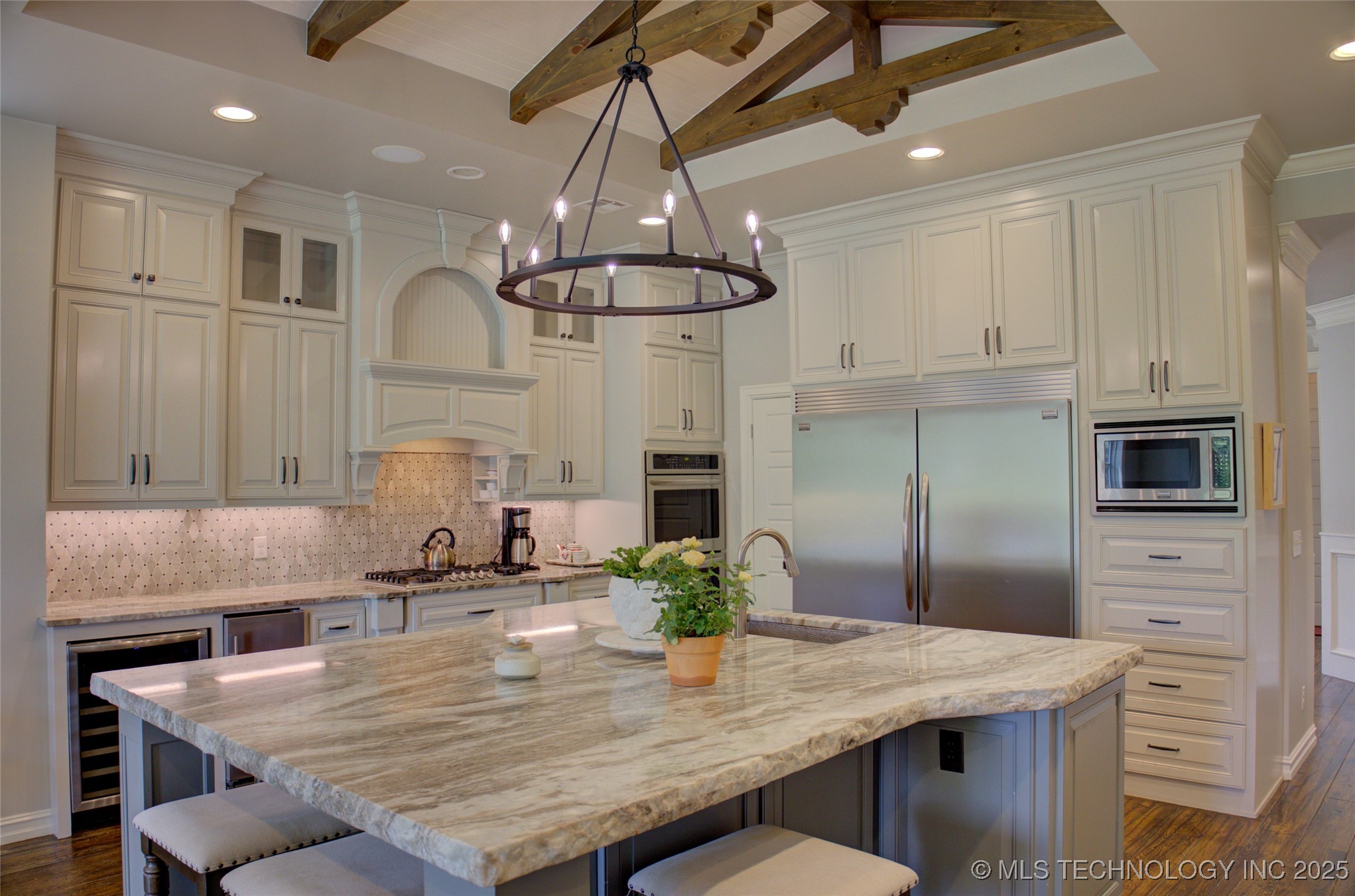 4401 S Yellow Pine Avenue Property Photo 14