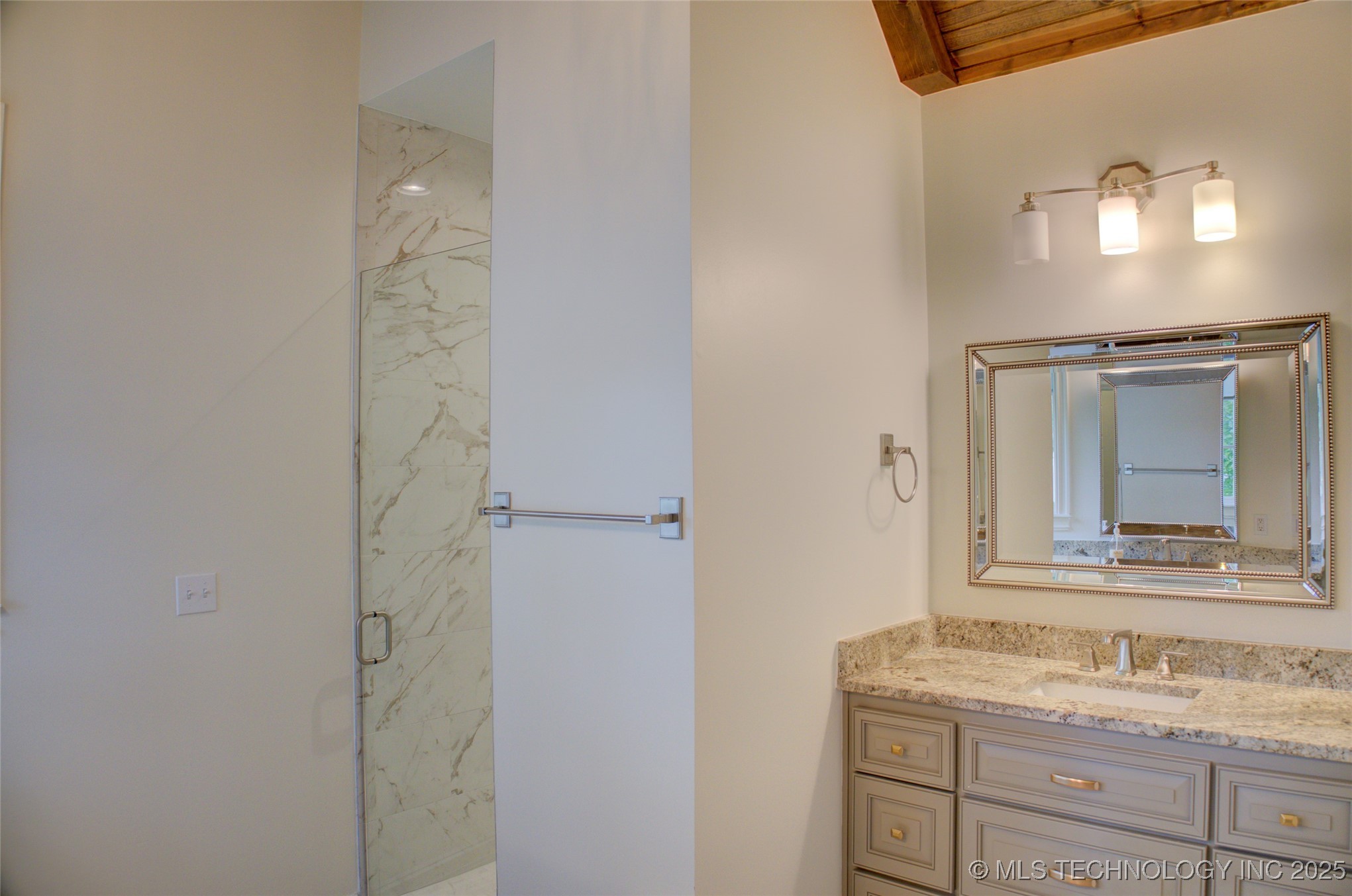 4401 S Yellow Pine Avenue Property Photo 30