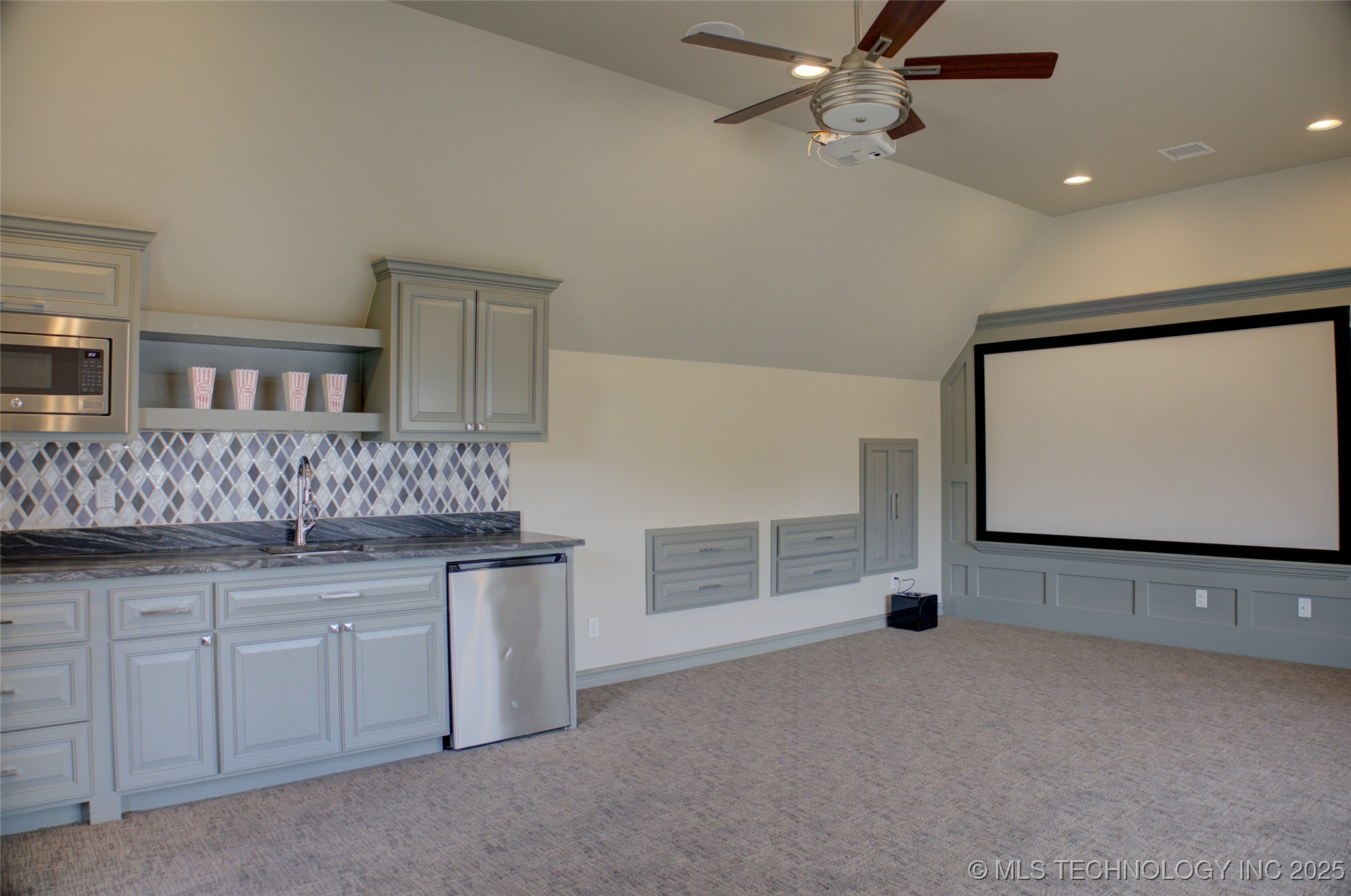 4401 S Yellow Pine Avenue Property Photo 36