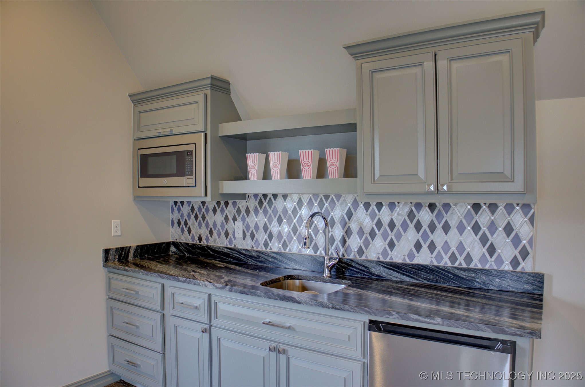 4401 S Yellow Pine Avenue Property Photo 37