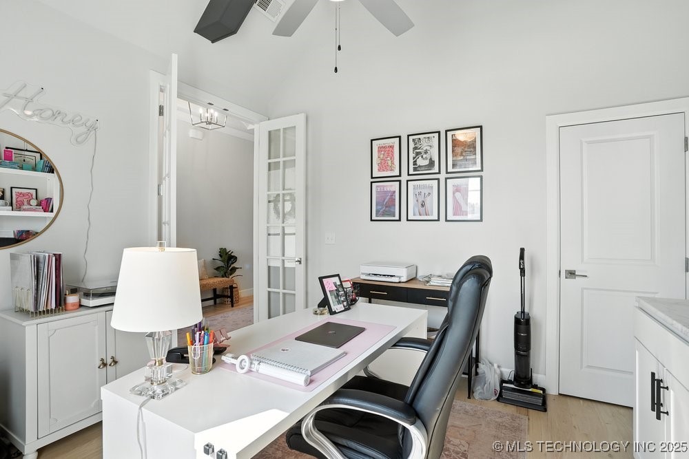 2889 Forest View Drive Property Photo 9