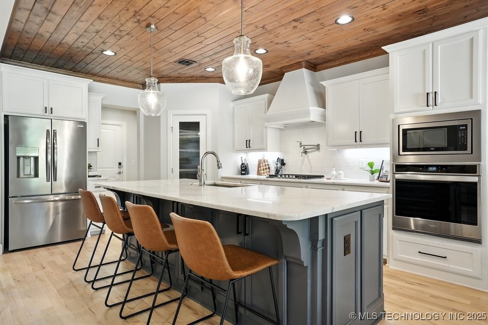 2889 Forest View Drive Property Photo 21