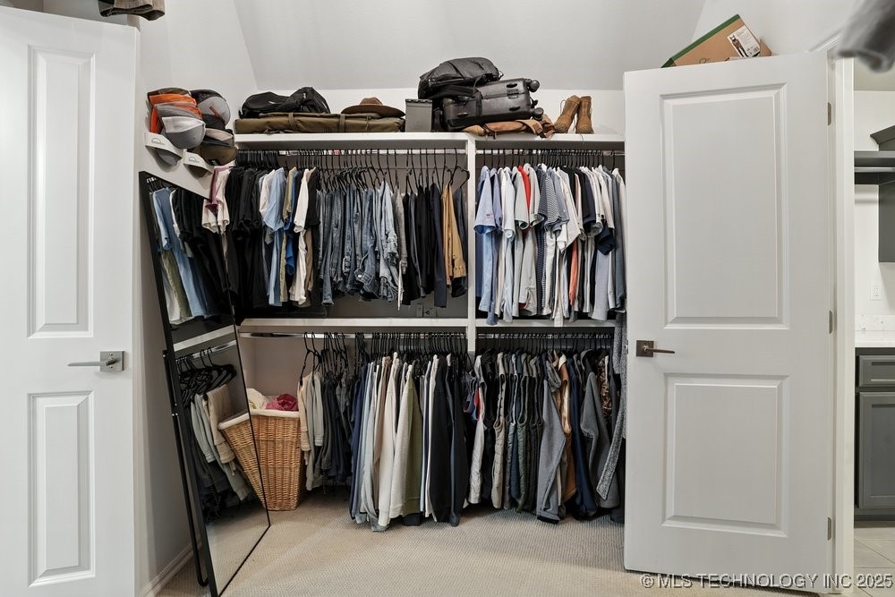 2889 Forest View Drive Property Photo 38